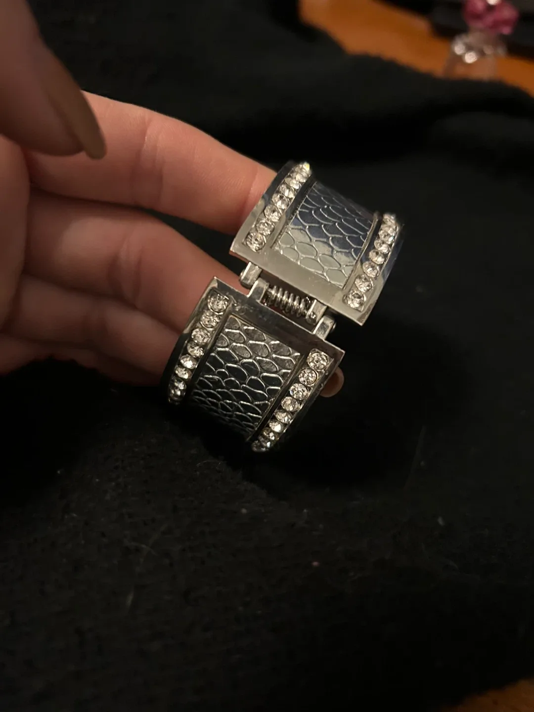 Silver Rhinestone Cuff Bracelet image indicator(6)