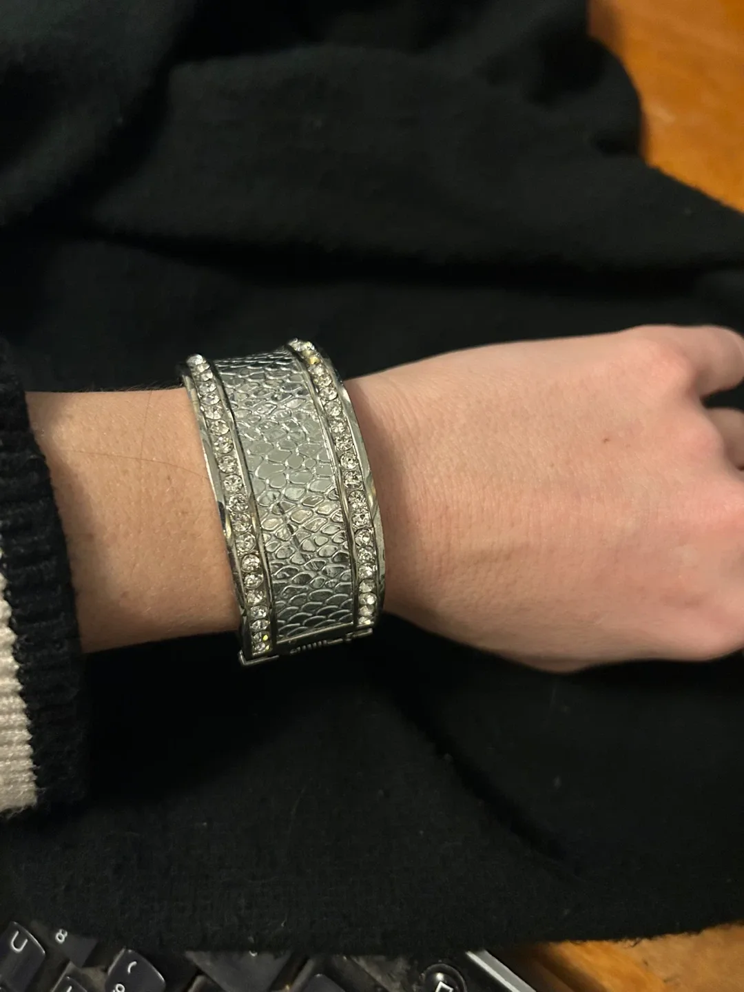 Silver Rhinestone Cuff Bracelet image indicator(4)