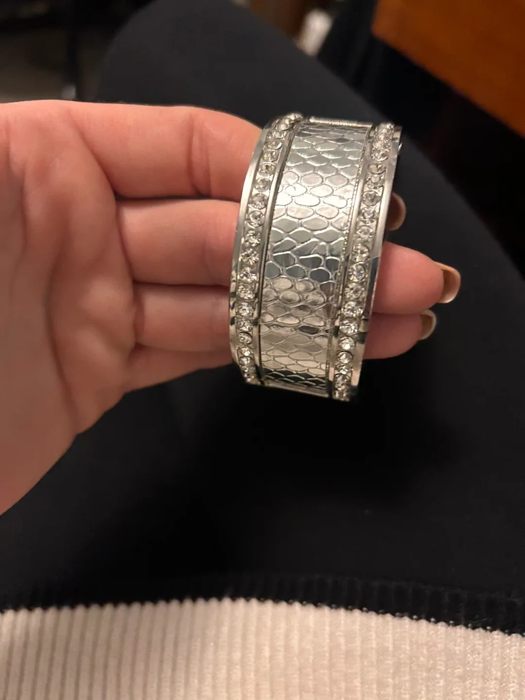 Silver Rhinestone Cuff Bracelet image indicator(8)