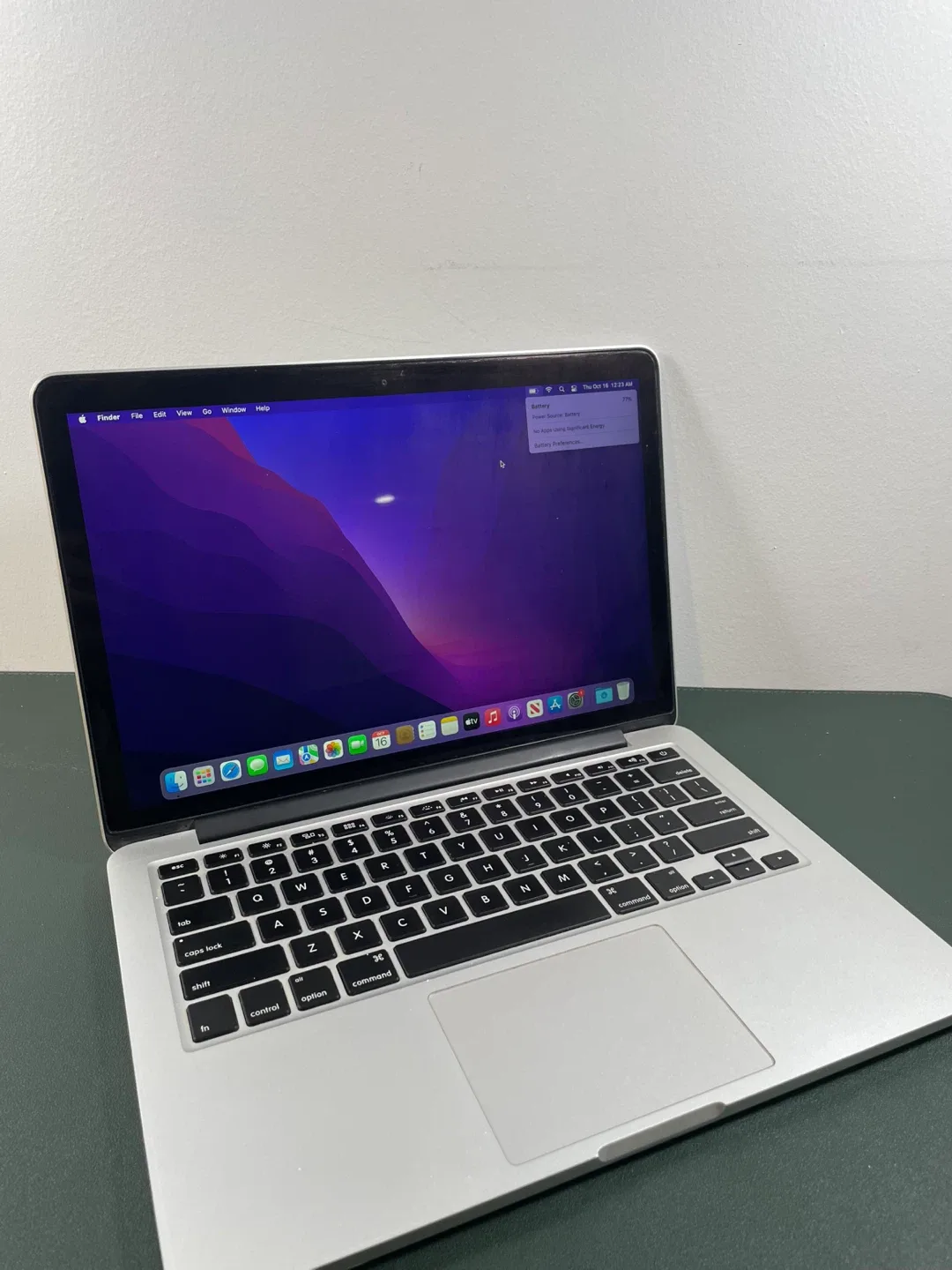 Budget 13” MacBook Pro A1502 (2015) with Charger image indicator(2)
