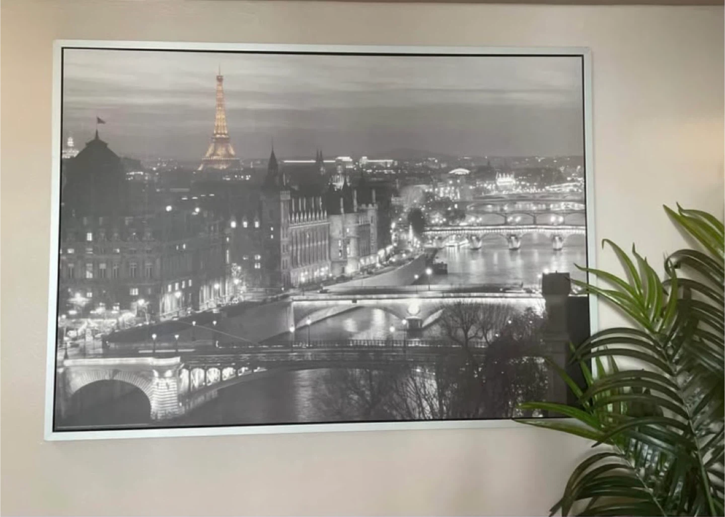 IKEA Paris Wall Art (Eiffel Tower) – Black & White