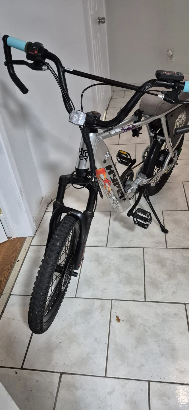 Hyper radster E-Ride Electric Bike