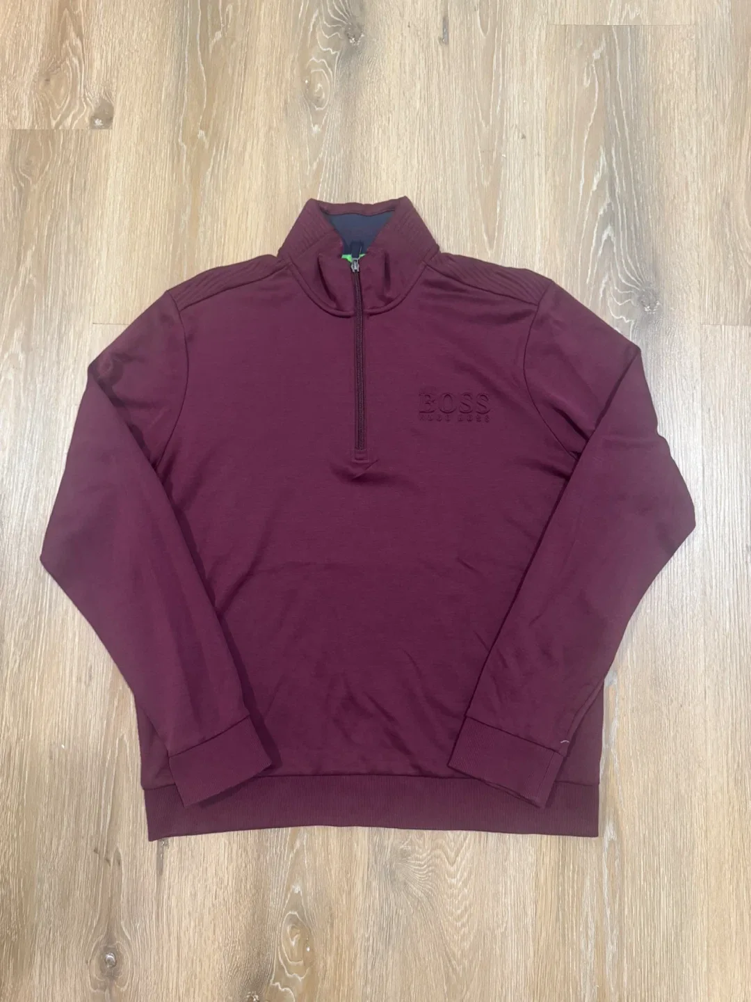 Hugo Boss 1/4 Zip Mid Layer Burgundy Shirt Size XL thumbnail