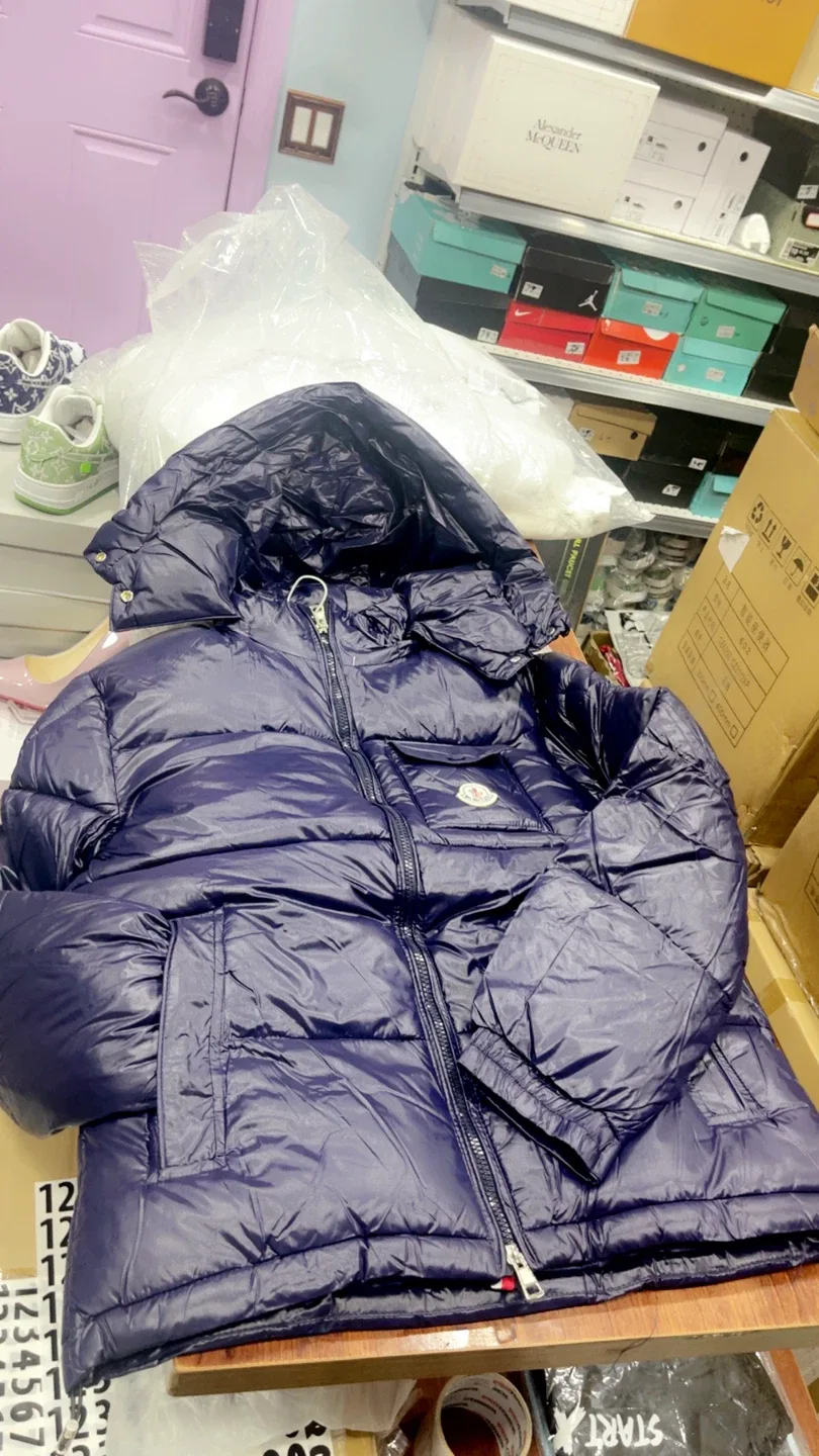 Moncler Down Puffer Jacket image indicator(5)