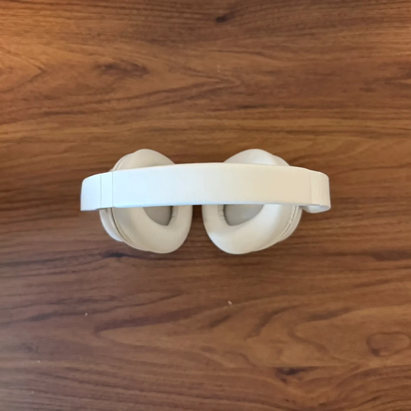 Sony WH-CH720N (Noise Cancelling Bluetooth Headphones - White) image indicator(5)