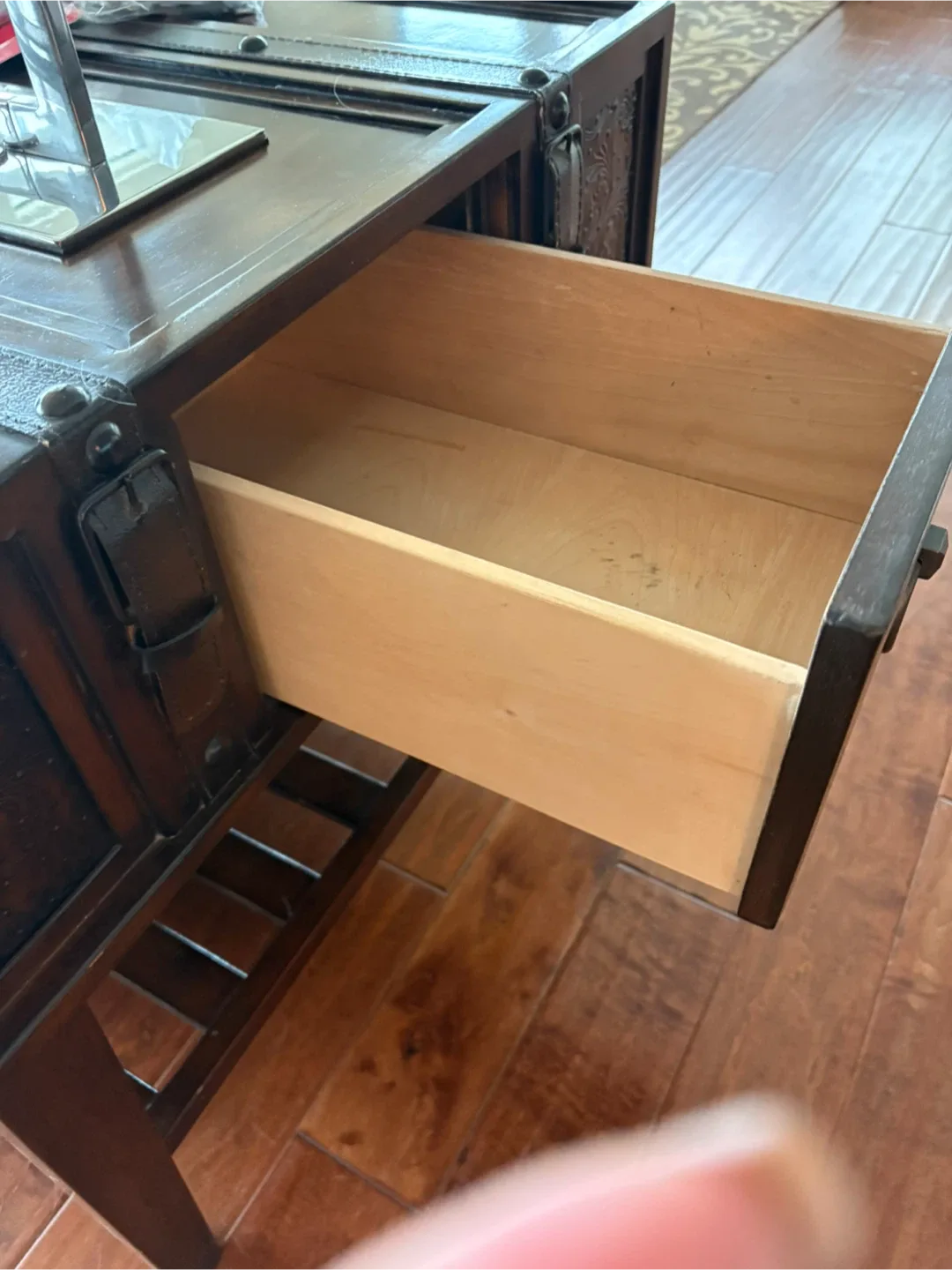 Wooden End Table with Lamp image indicator(5)