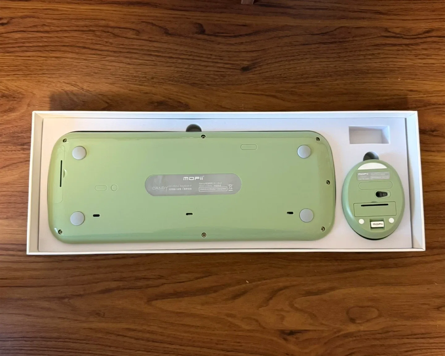 MOFII Candy Wireless Keyboard and Mouse Set - Green image indicator(2)