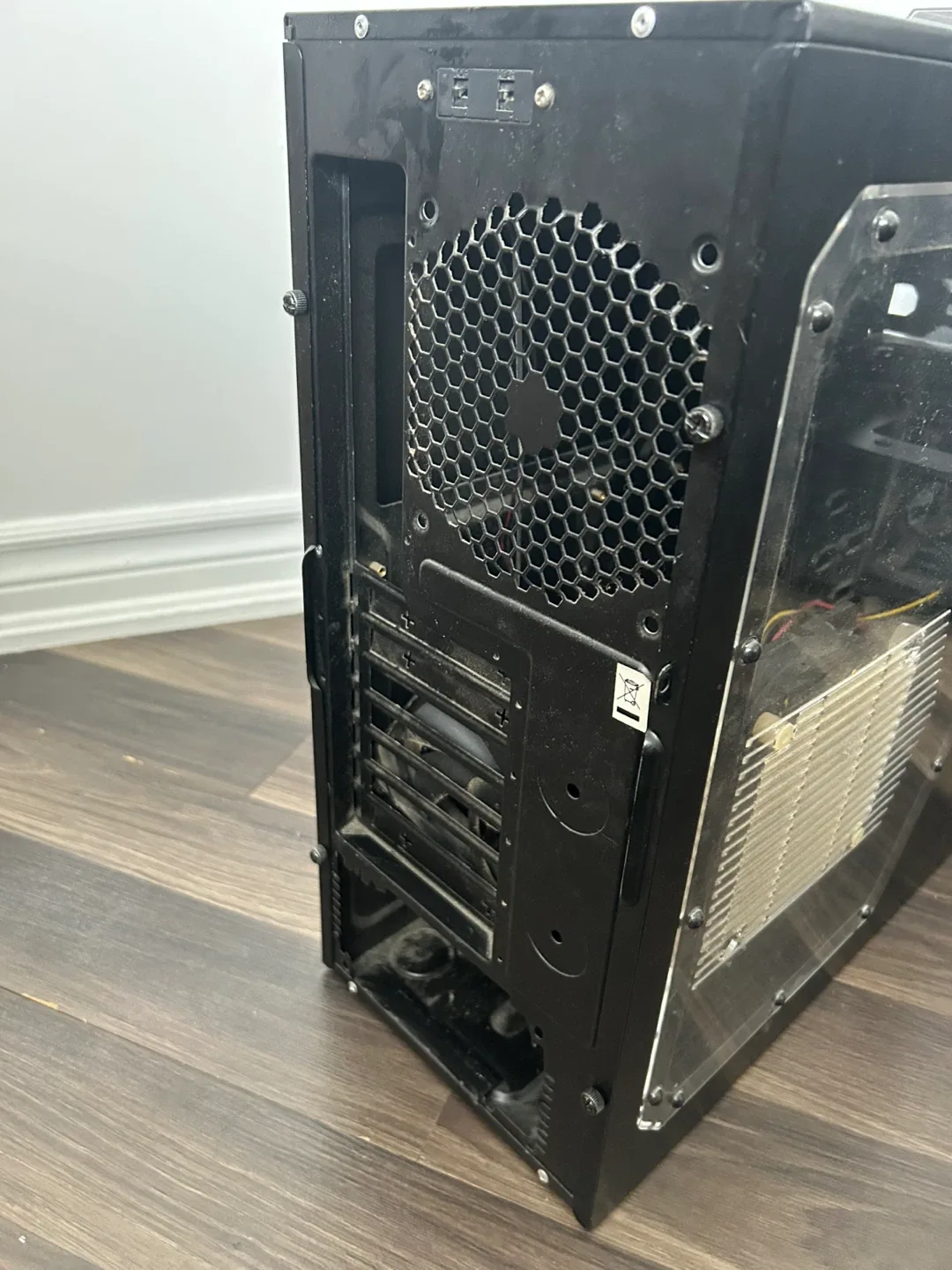 Old school Antec Gaming PC case image indicator(4)