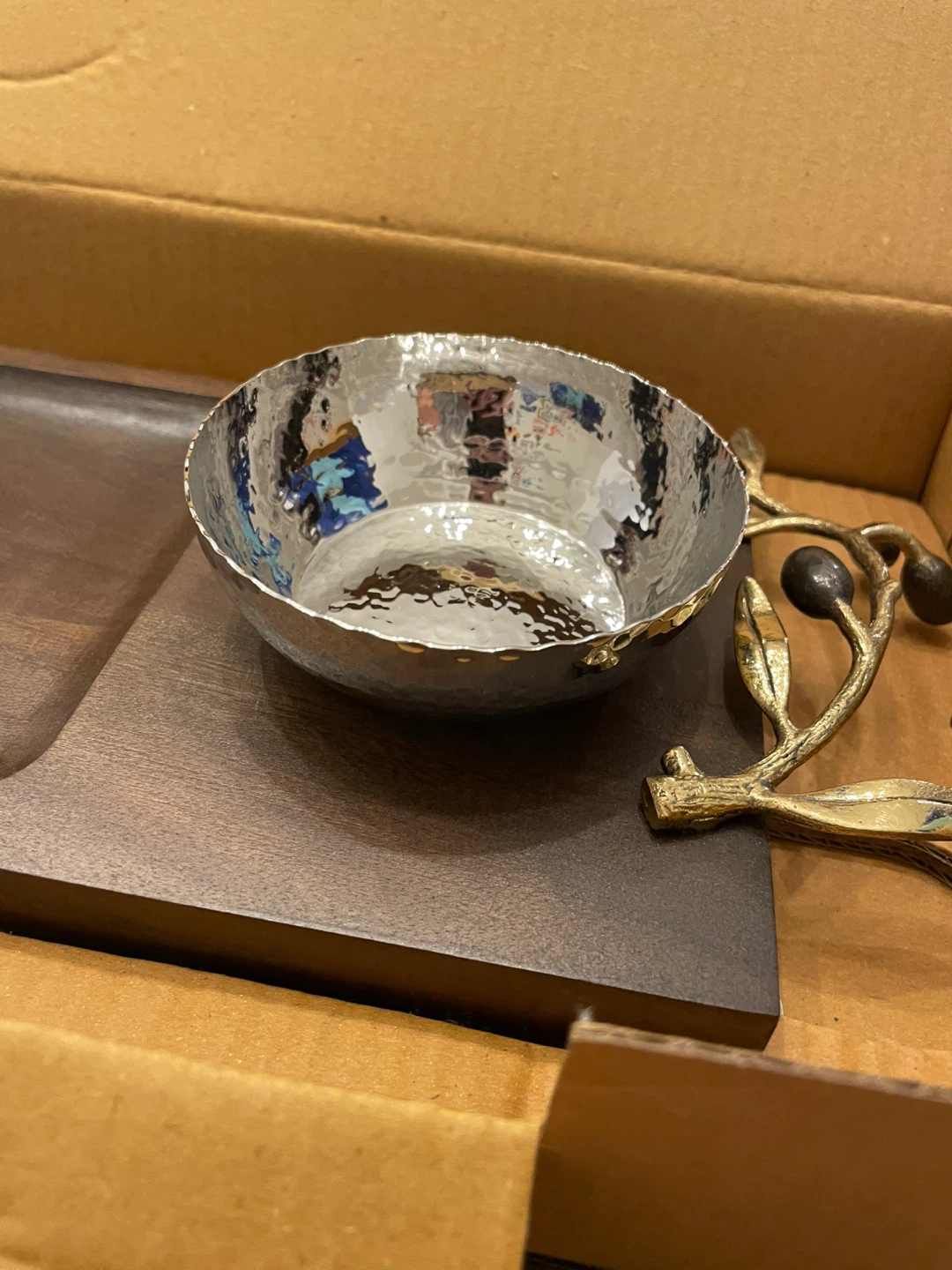 Michael Aram Olive Branch Serving Set - New in Box! - photo 2