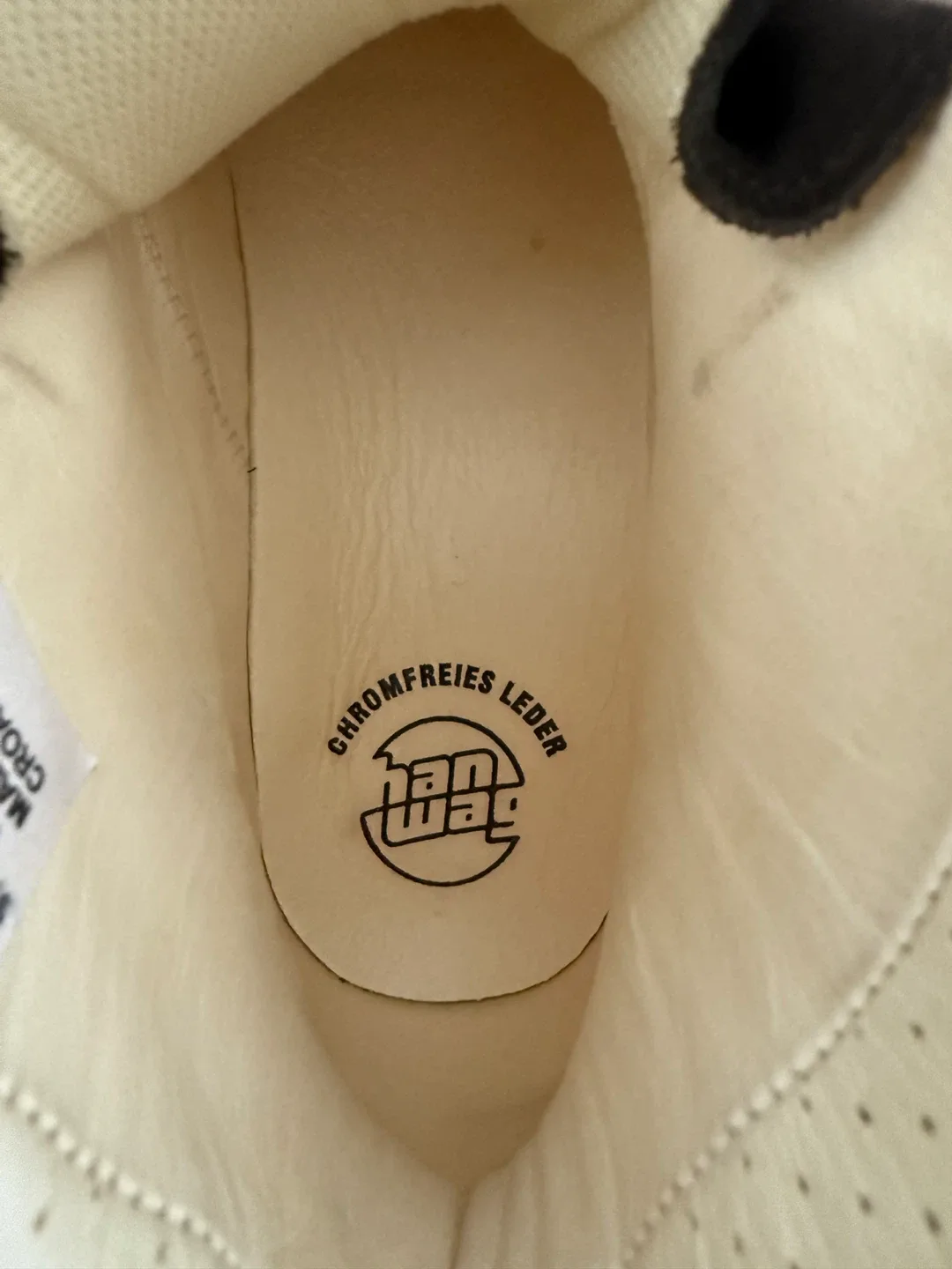 Men’s Hanwag yak leather Hiking Boots - size 11 image indicator(7)