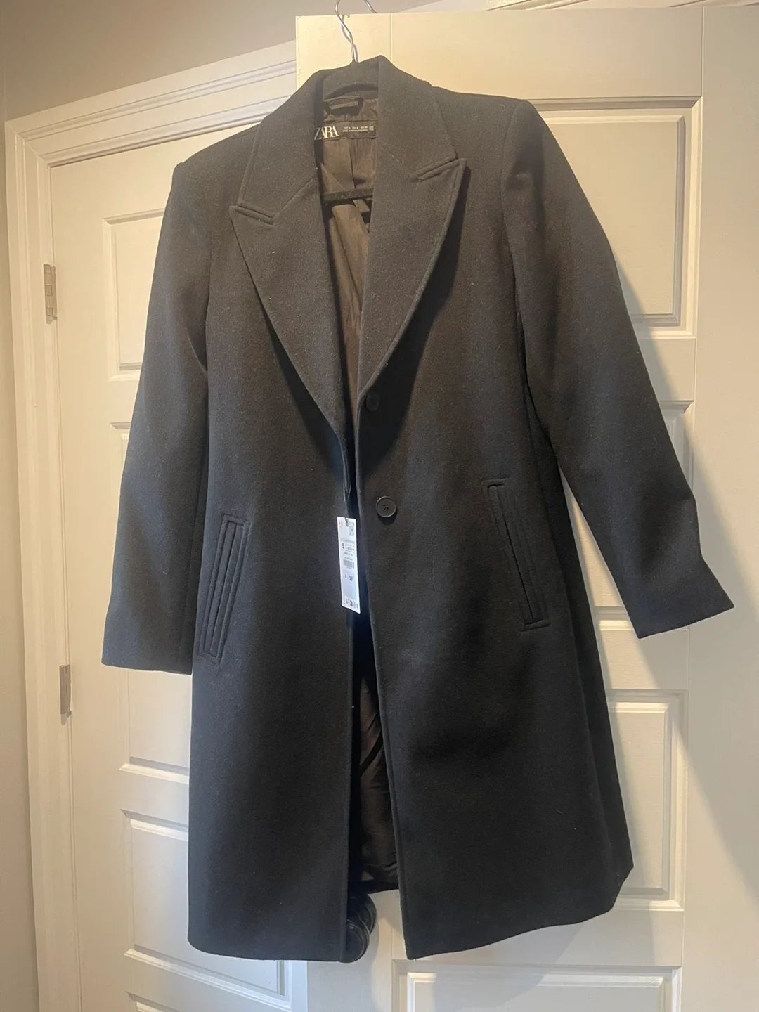 Zara Black Wool Blend Coat - Size S image indicator(2)