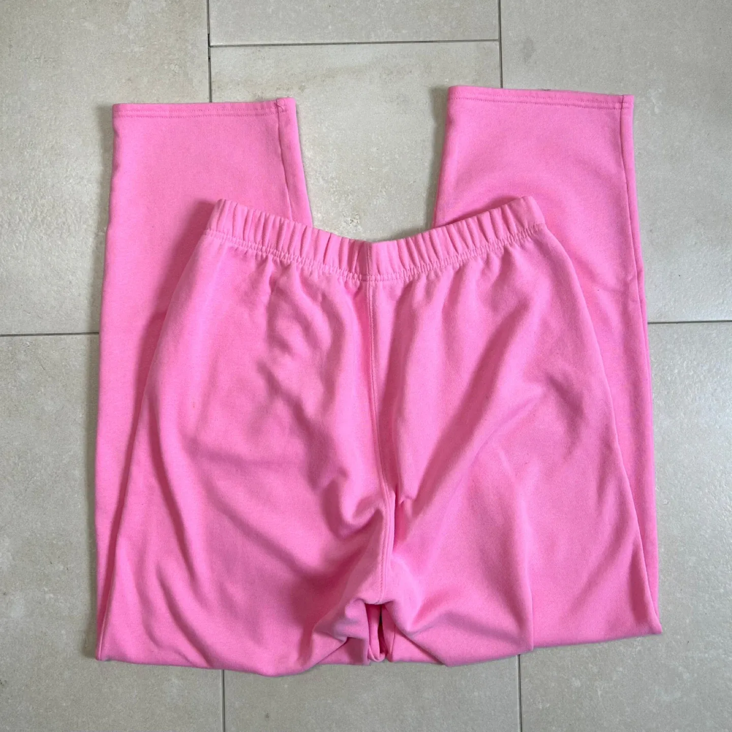 Hollister Ultra High-Rise Pink Sweatpants - Size M image indicator(3)