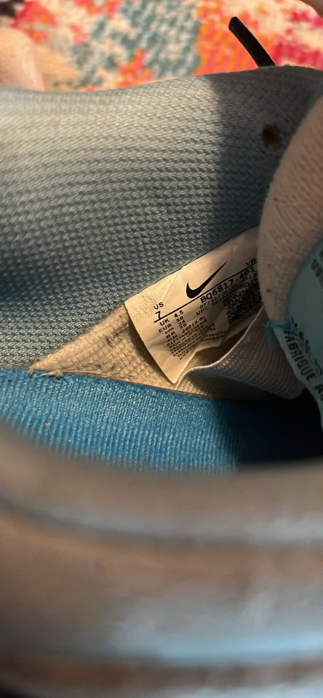 Nike SB Dunk Low Pro Blue Raspberry Size 7 image indicator(2)