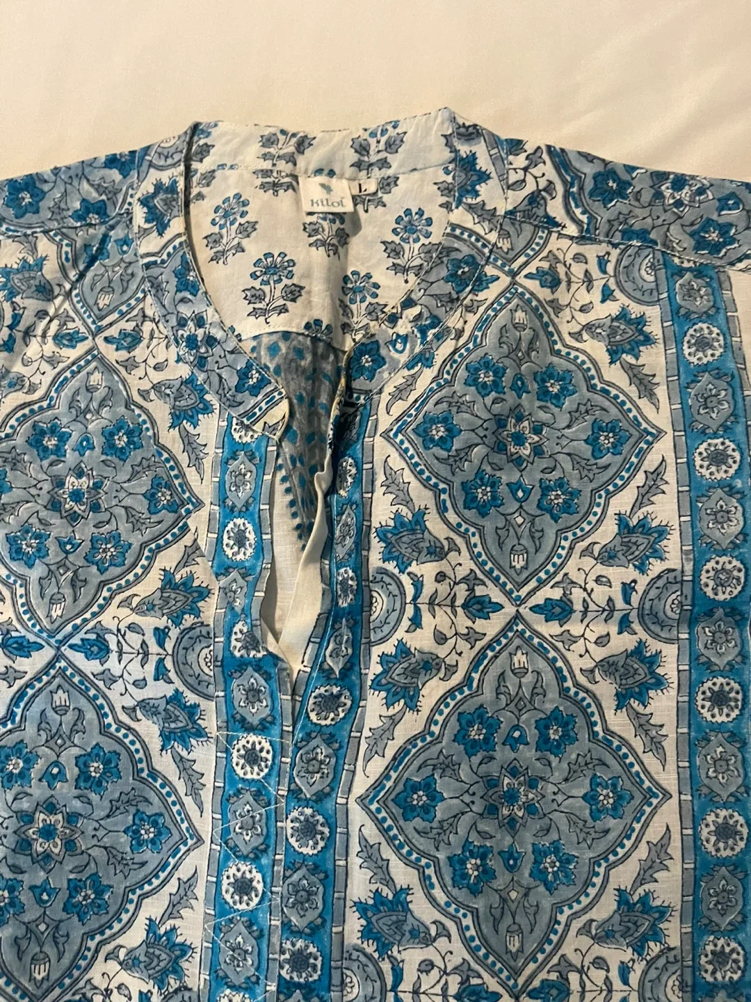 Kilol Women's Tunic Top - Blue & White Indian image indicator(2)