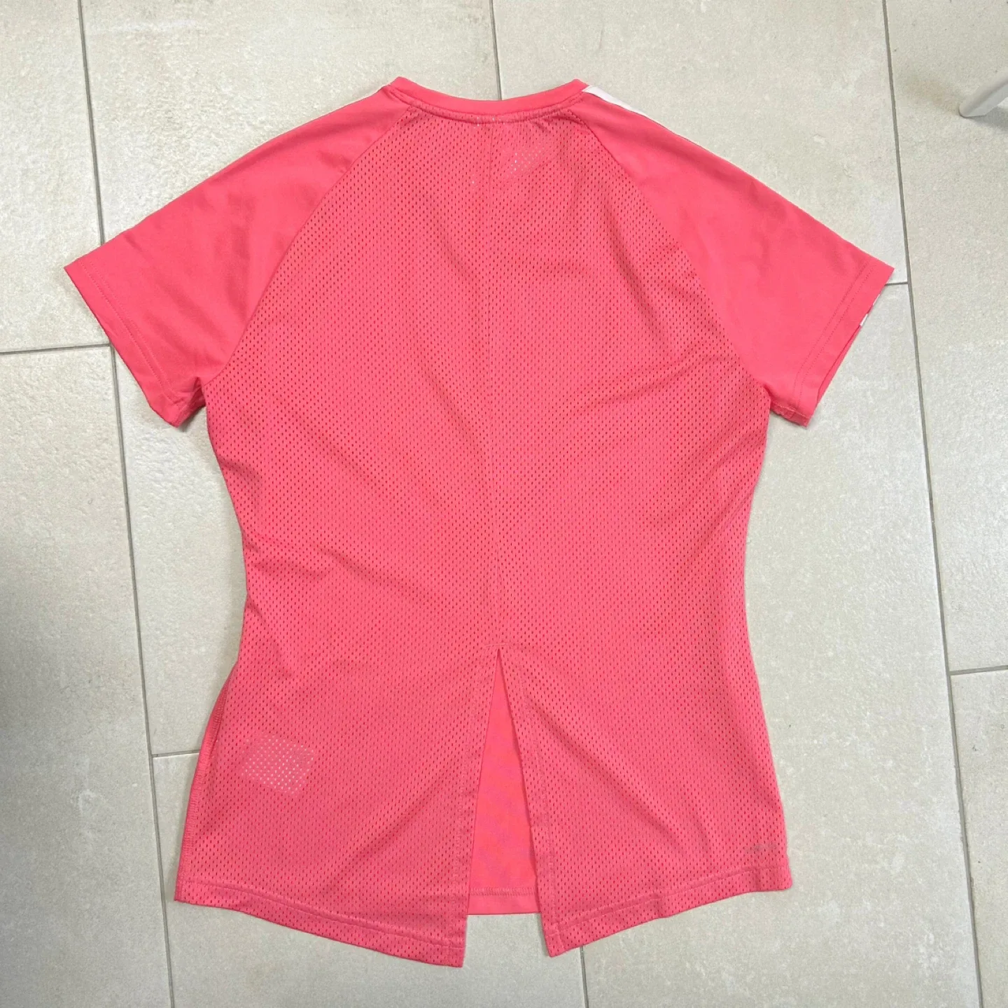 Adidas Pink Training T-Shirt Size S image indicator(6)