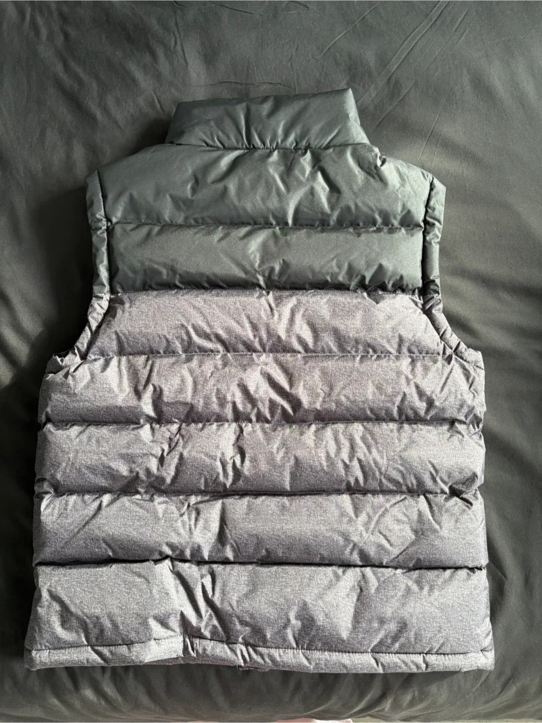 Puffer Vest - Size Small image indicator(4)