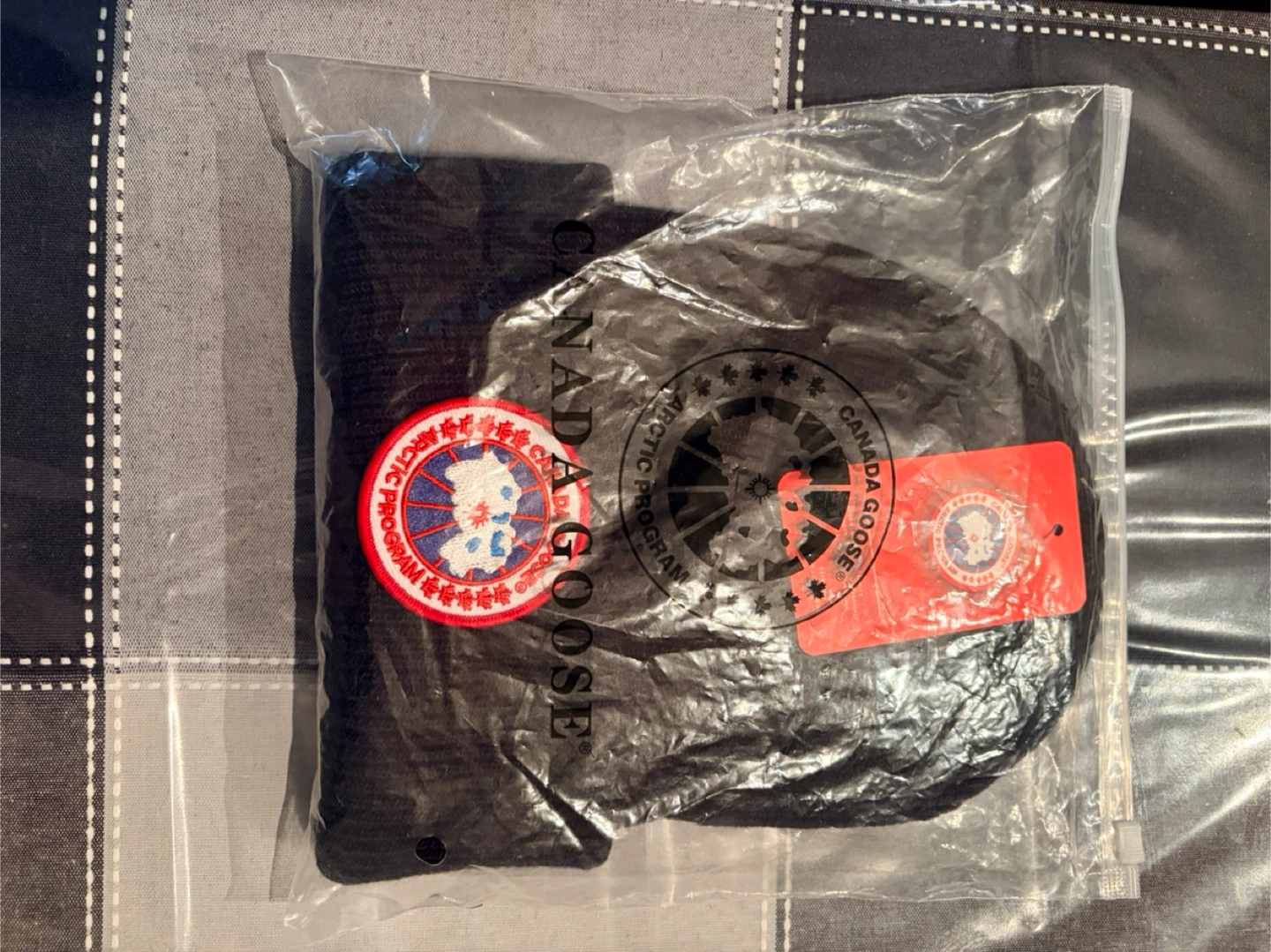 New Canada Goose Black beanie