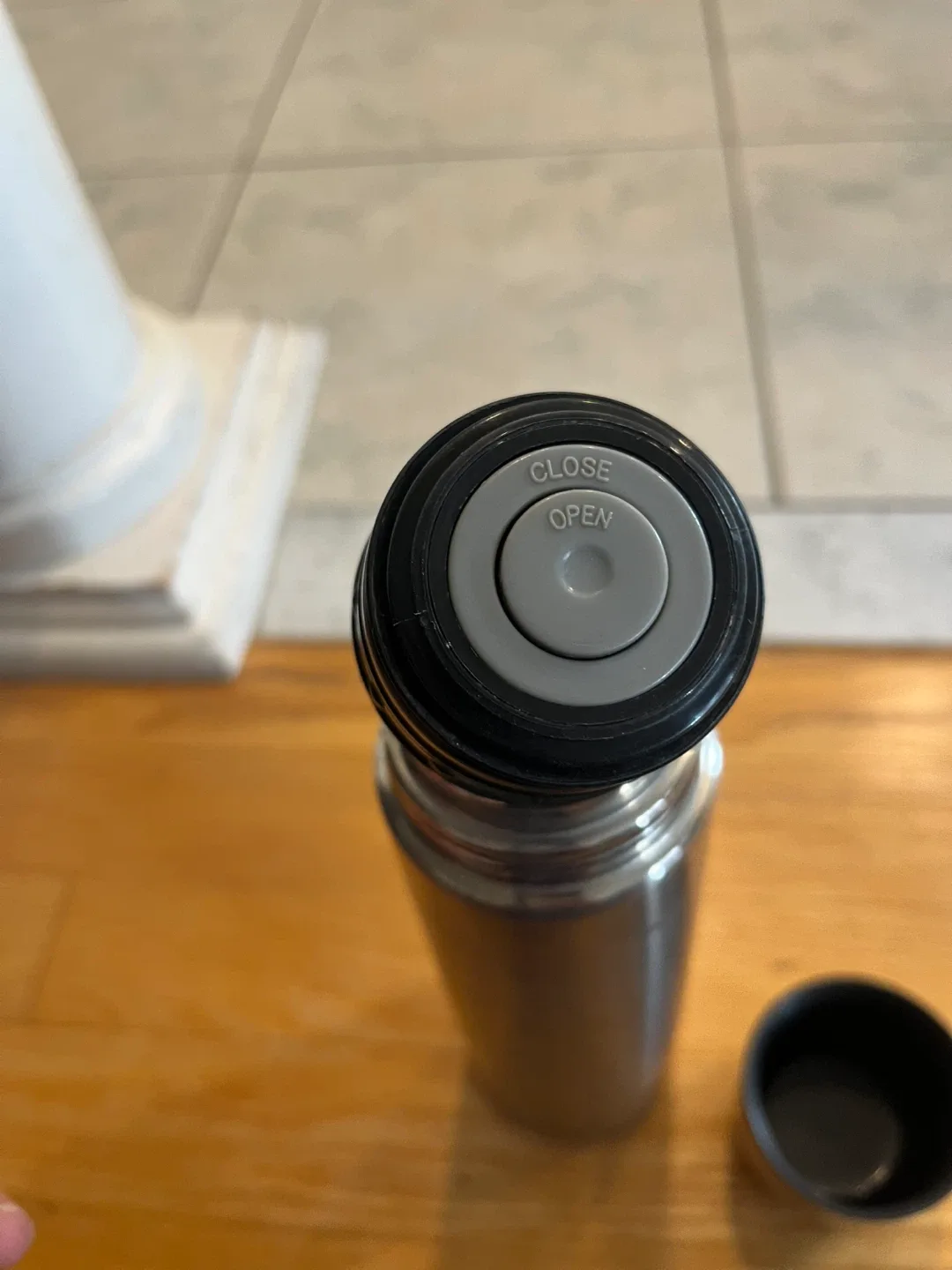 Stainless Steel Thermal Bottle image indicator(4)