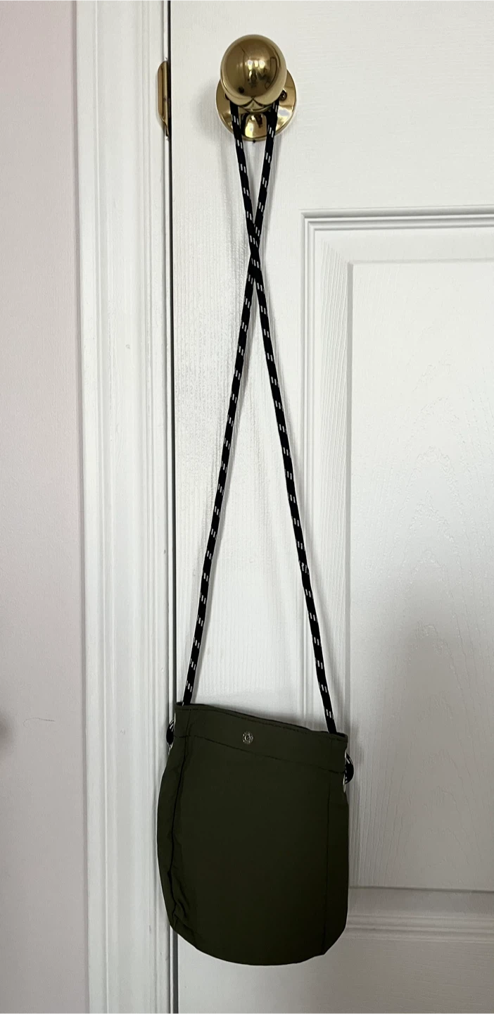 Lululemon Mini Belt Bag Olive Green - photo 3