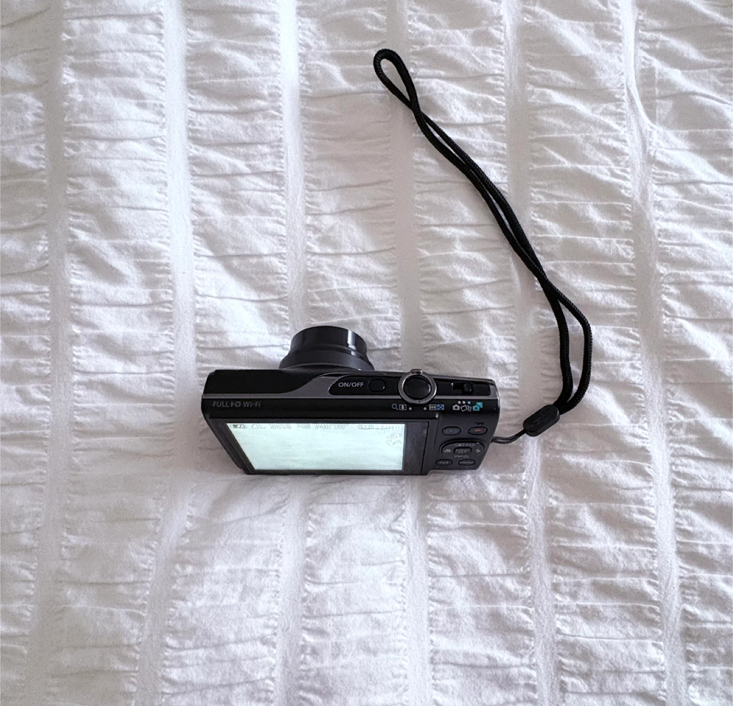 Canon PowerShot ELPH 360 HS Digital Camera - photo 2