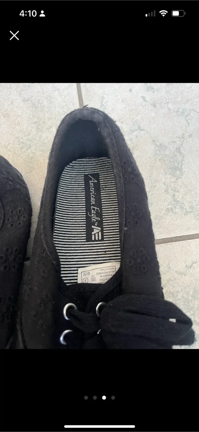 American Eagle Black Sneakers - Size 8 image indicator(2)