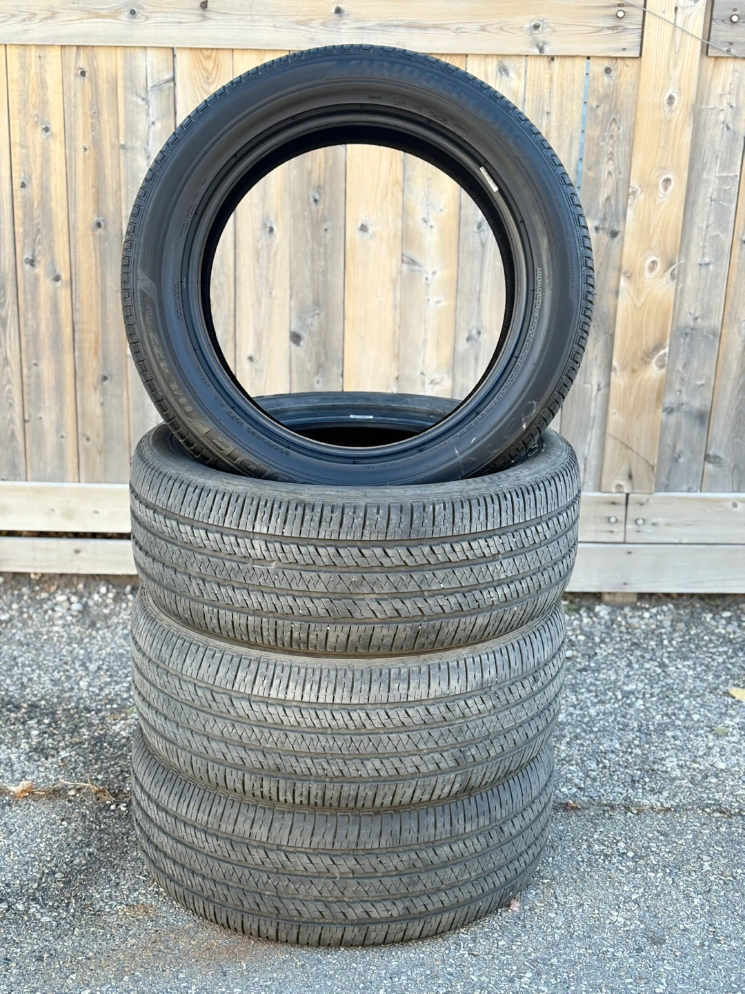Bridgestone Ecopia 265/50R20 Tire