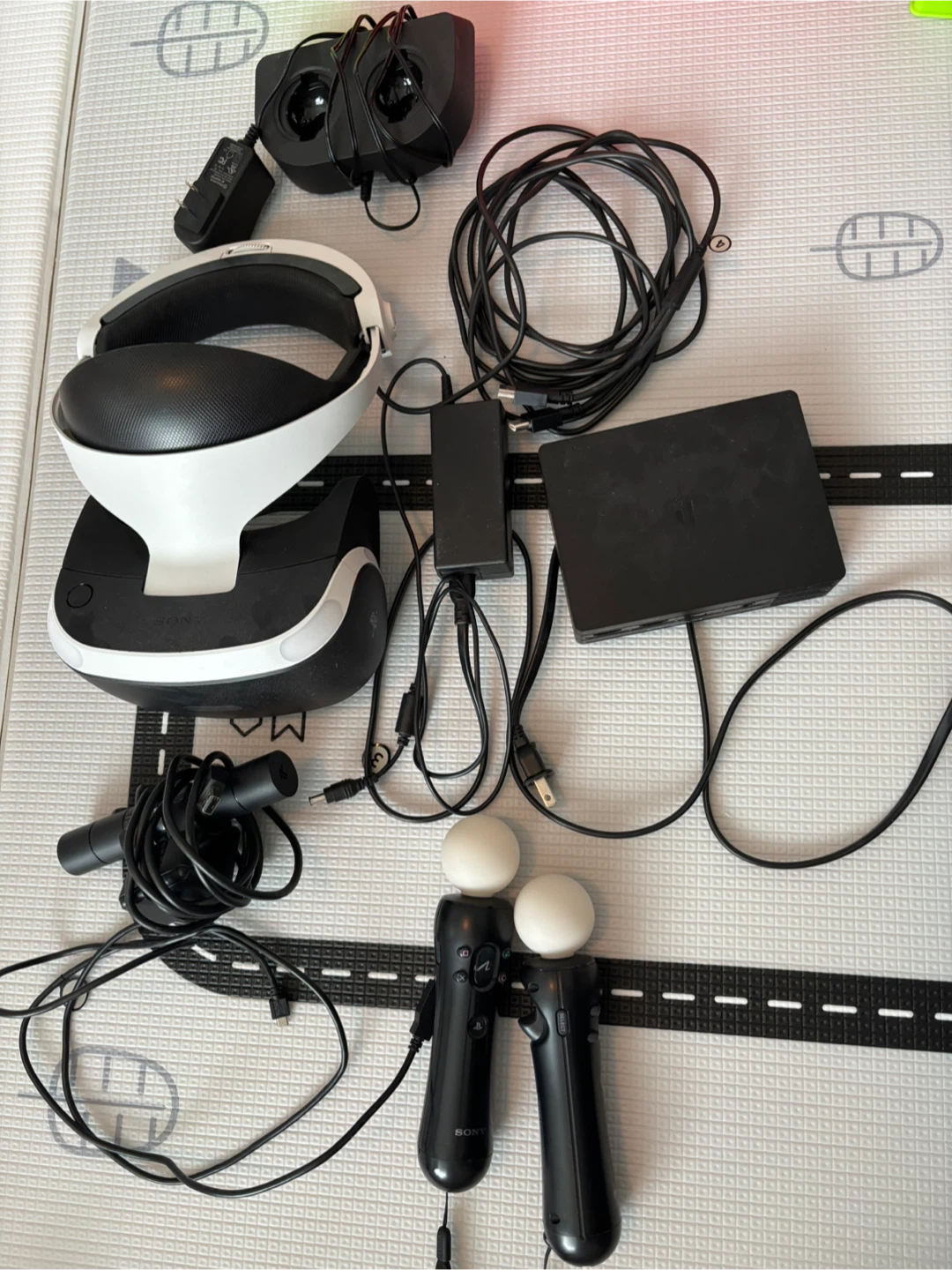 Sony PlayStation VR 1 Headset Bundle