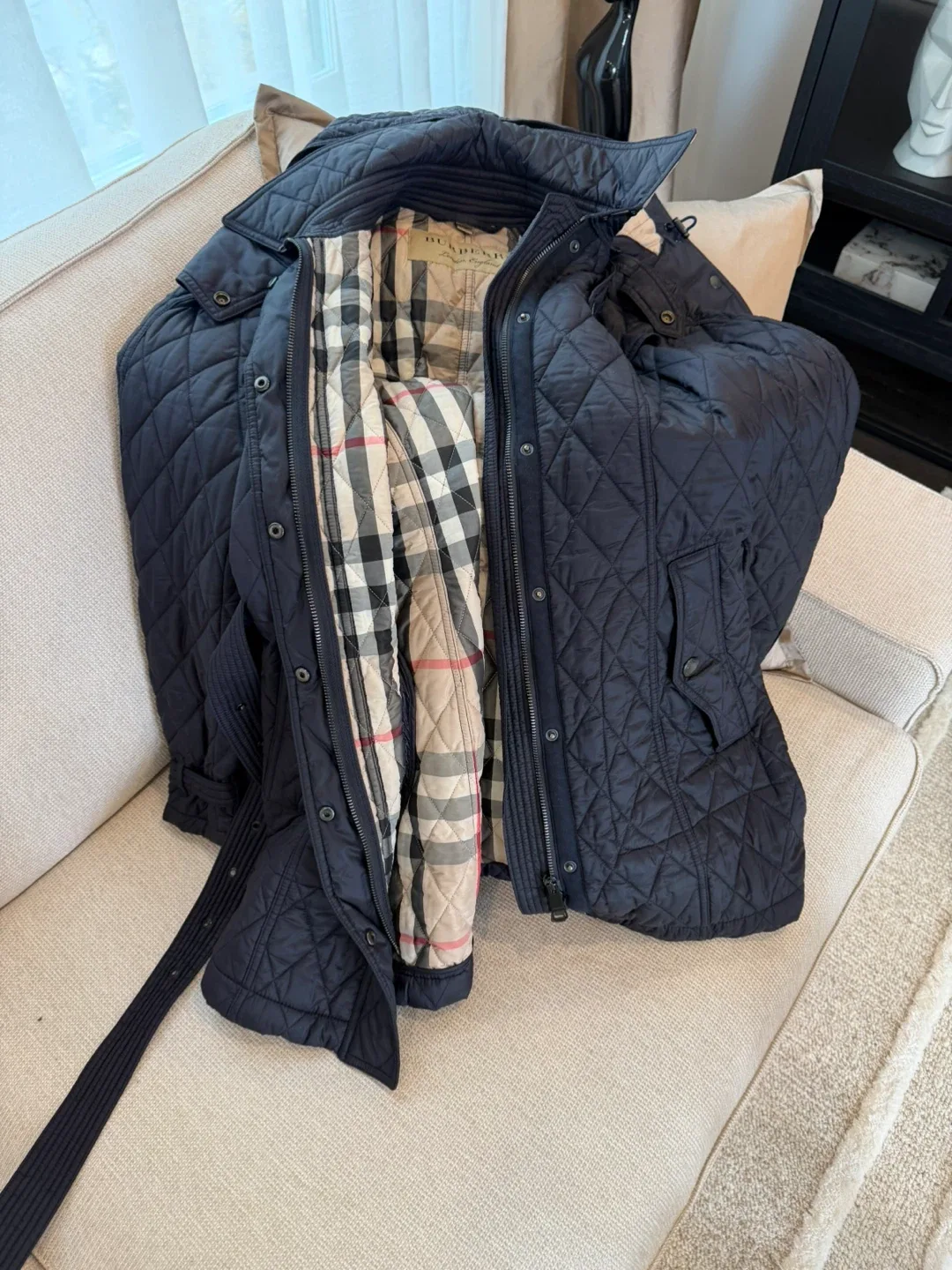 Burberry Quilted Jacket image indicator(6)