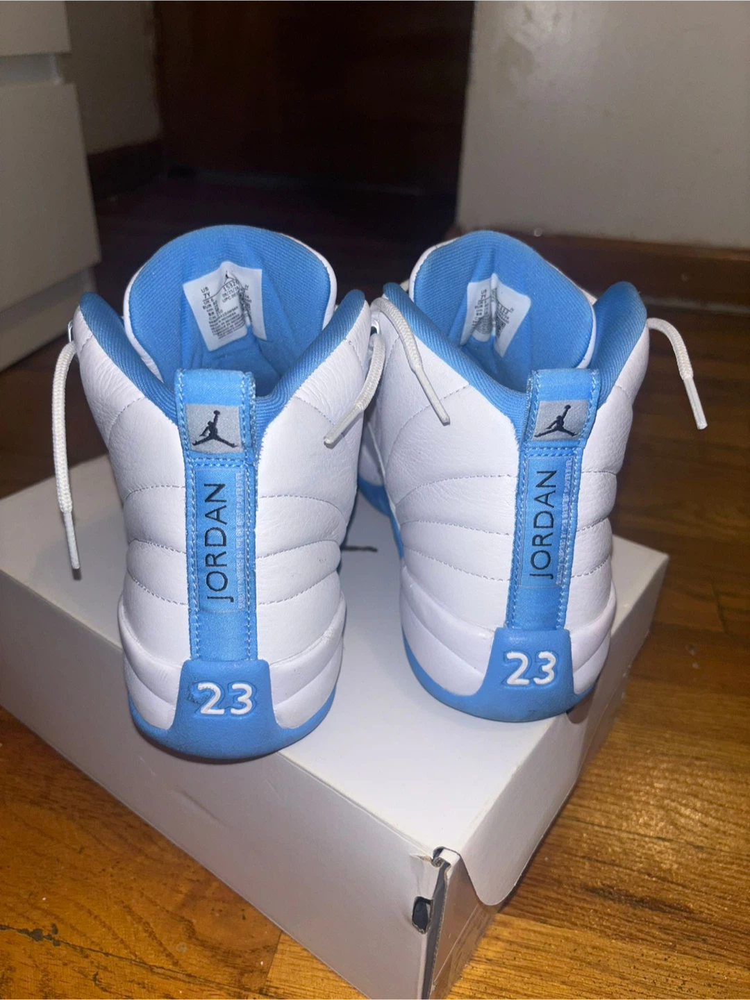 Jordan 12 Retro University Blue Size 7Y - photo 2