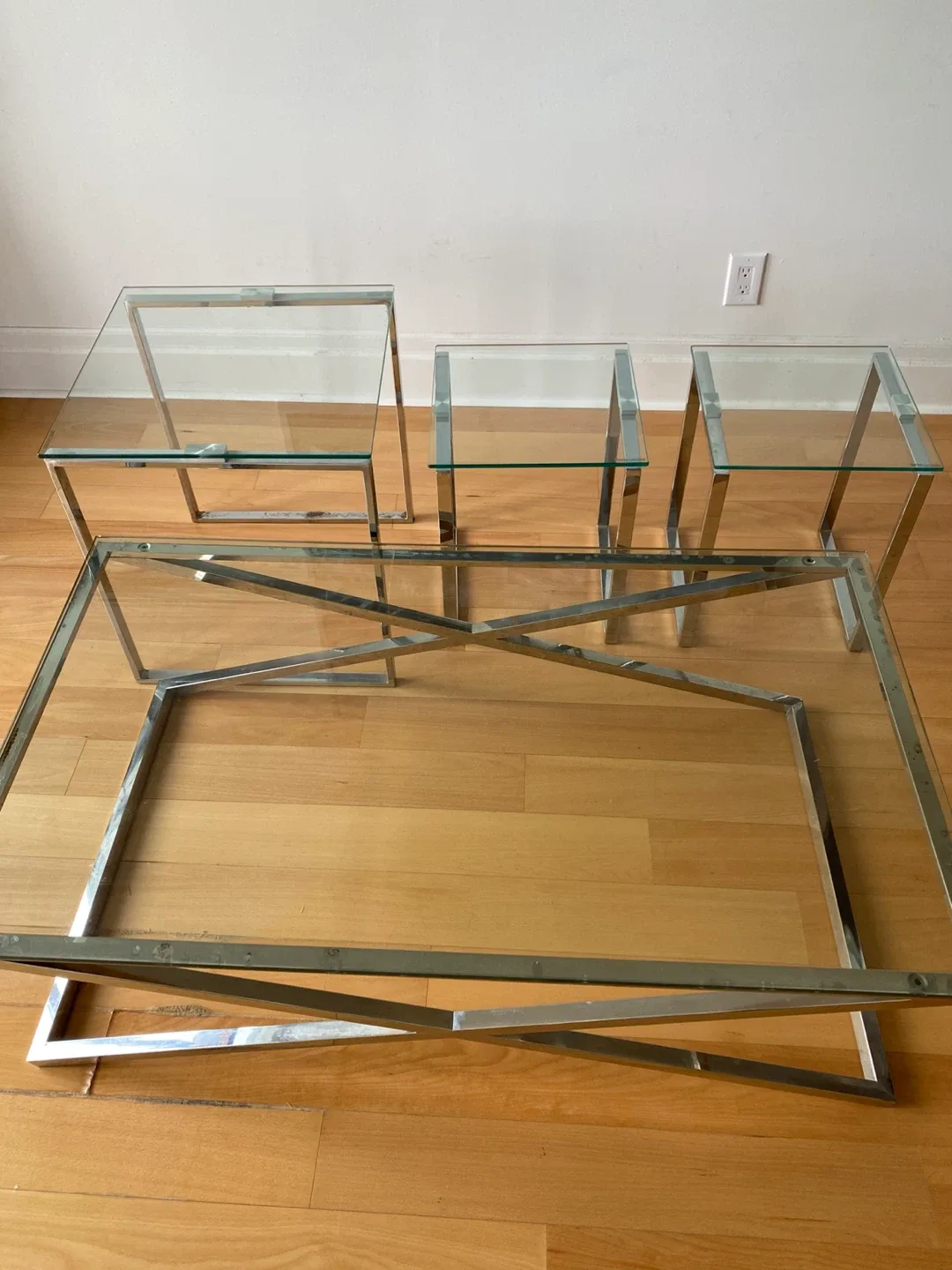 Mobilia Glass and Chrome Coffee Table Set image indicator(4)