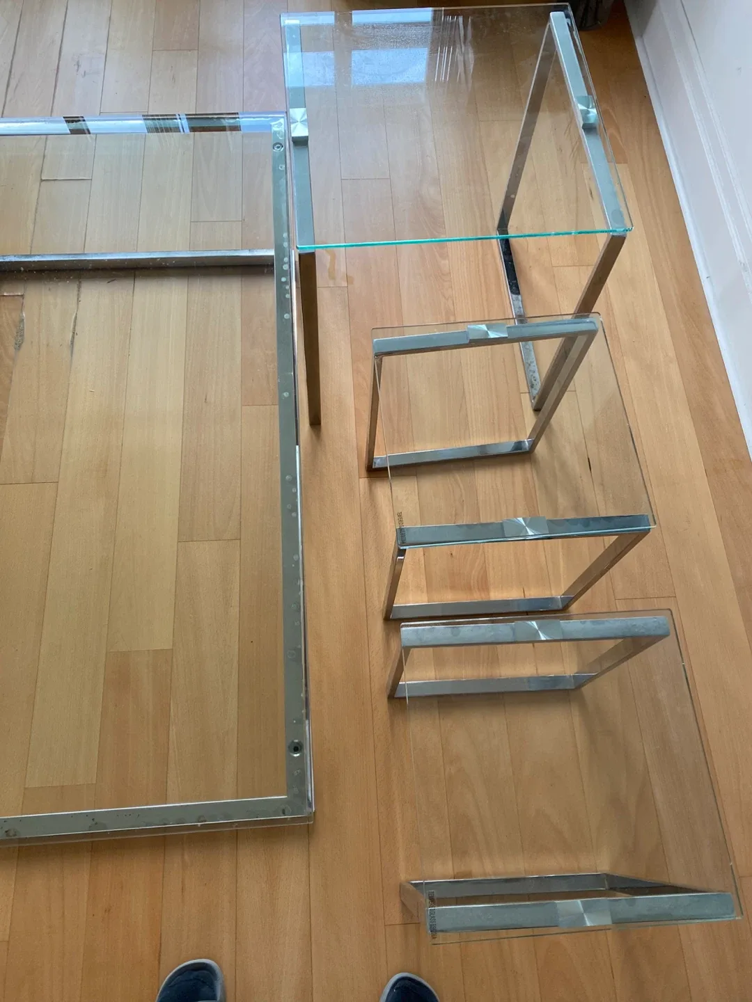 Mobilia Glass and Chrome Coffee Table Set image indicator(7)