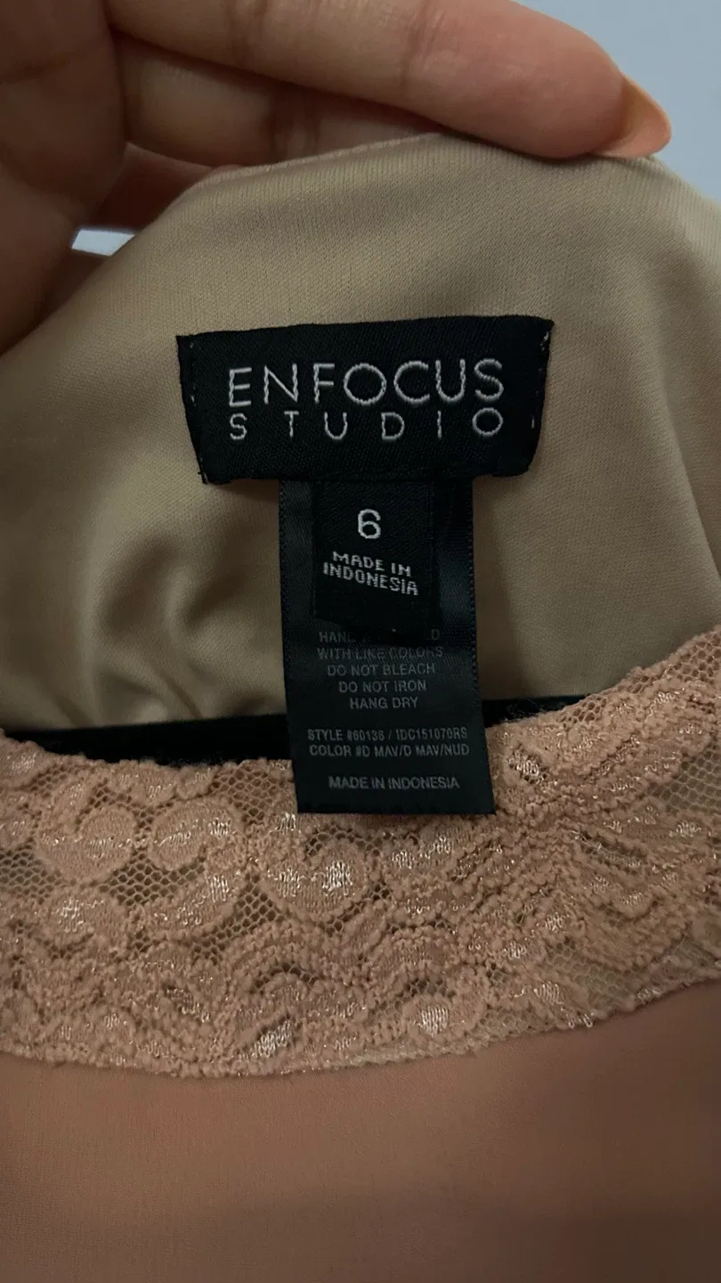 Pale Pink Dress - Size 6 image indicator(2)