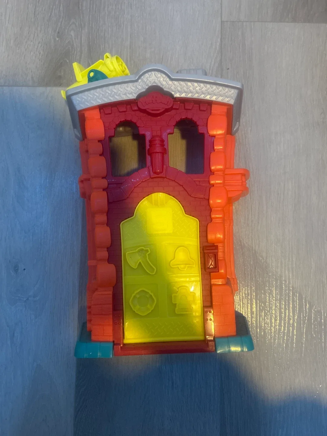 Playdough Mold Firehouse thumbnail