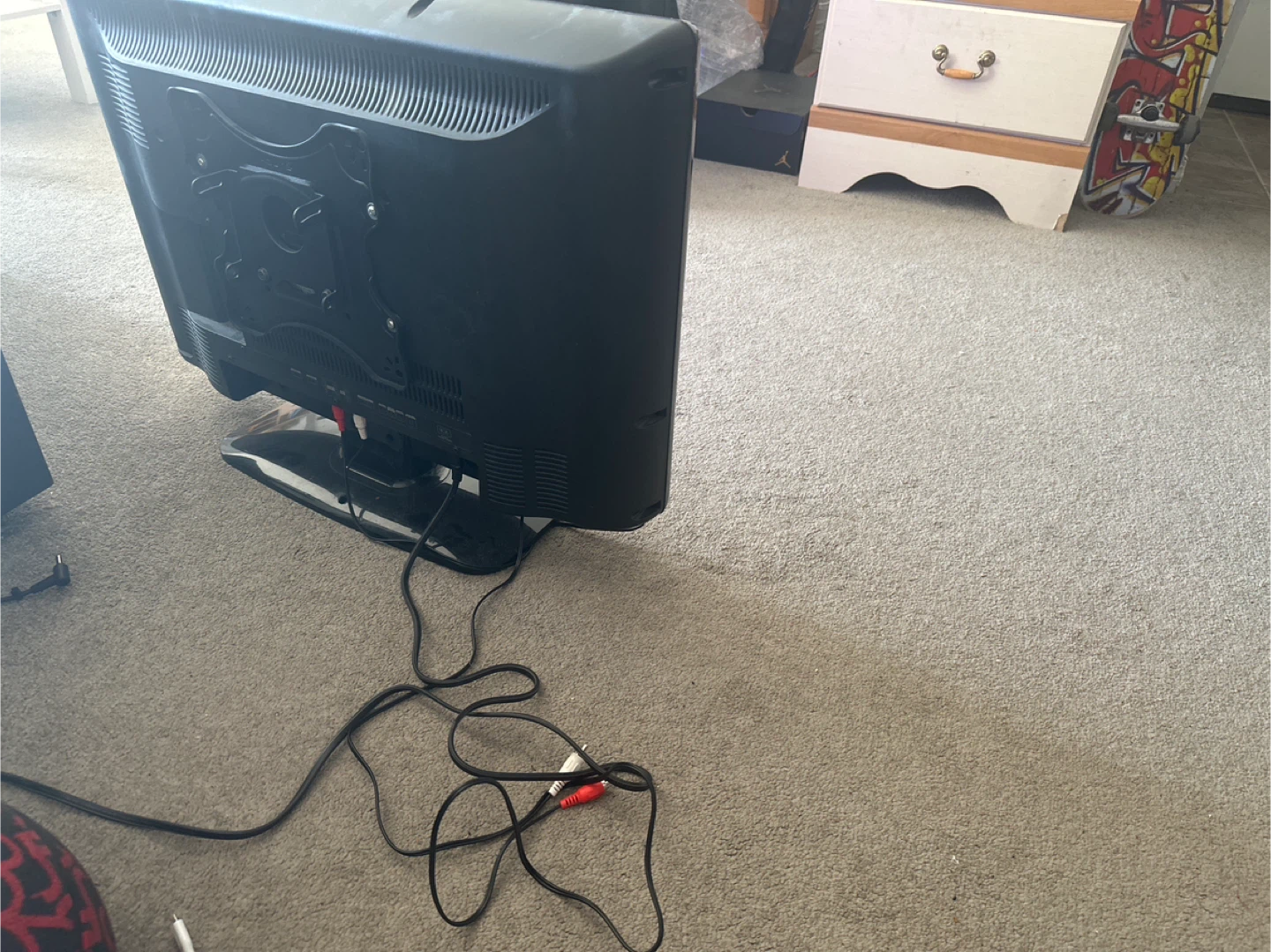 DYNEX 26" LCD TV - DX-26L150A11 - photo 3