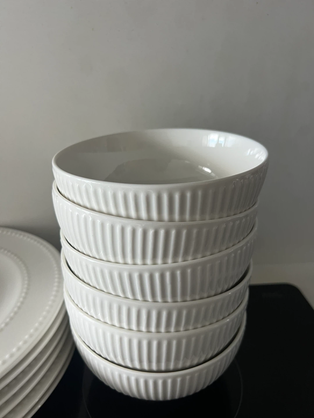 White Dinner Plates and Bowls Set, including glasses. - photo 3