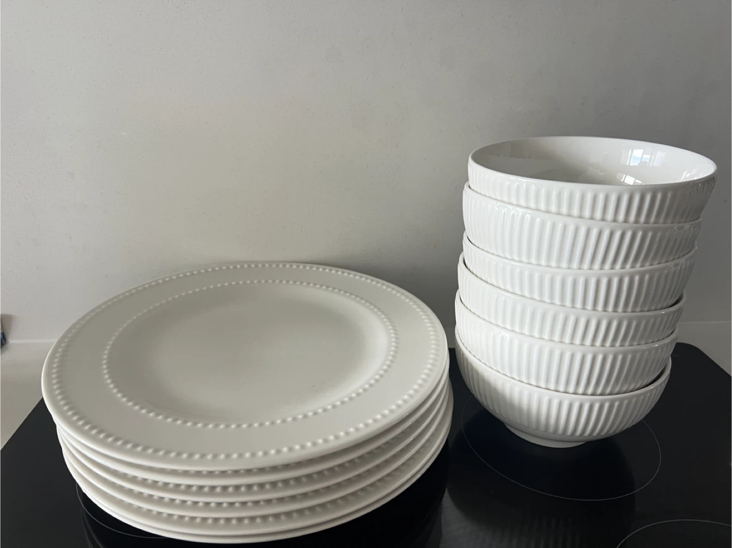 White Dinner Plates and Bowls Set, including glasses. - photo 2