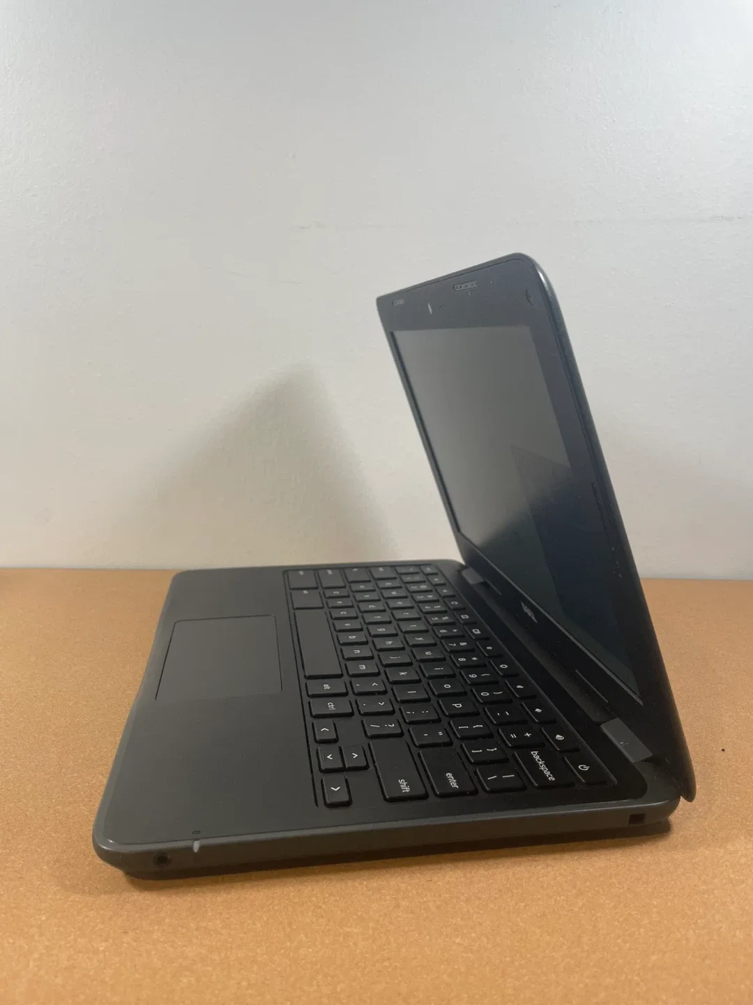 Budget 2018 Dell Chromebook 11 3180 with Charger image indicator(5)