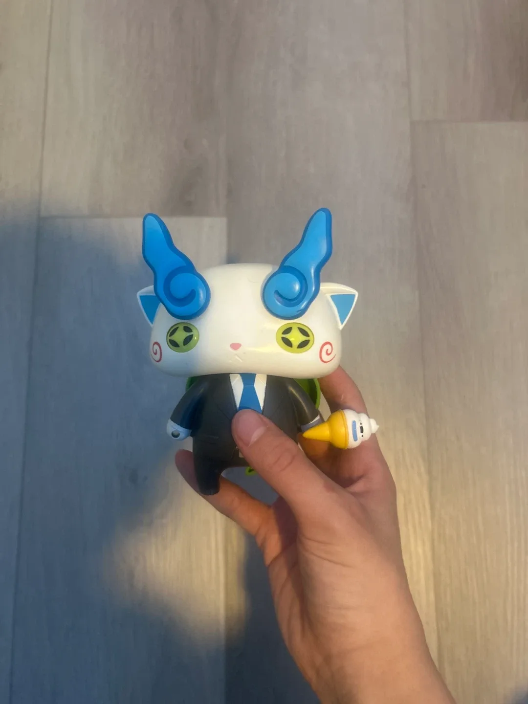 Yo-Kai Watch Usapyon Vinyl Figure image indicator(2)