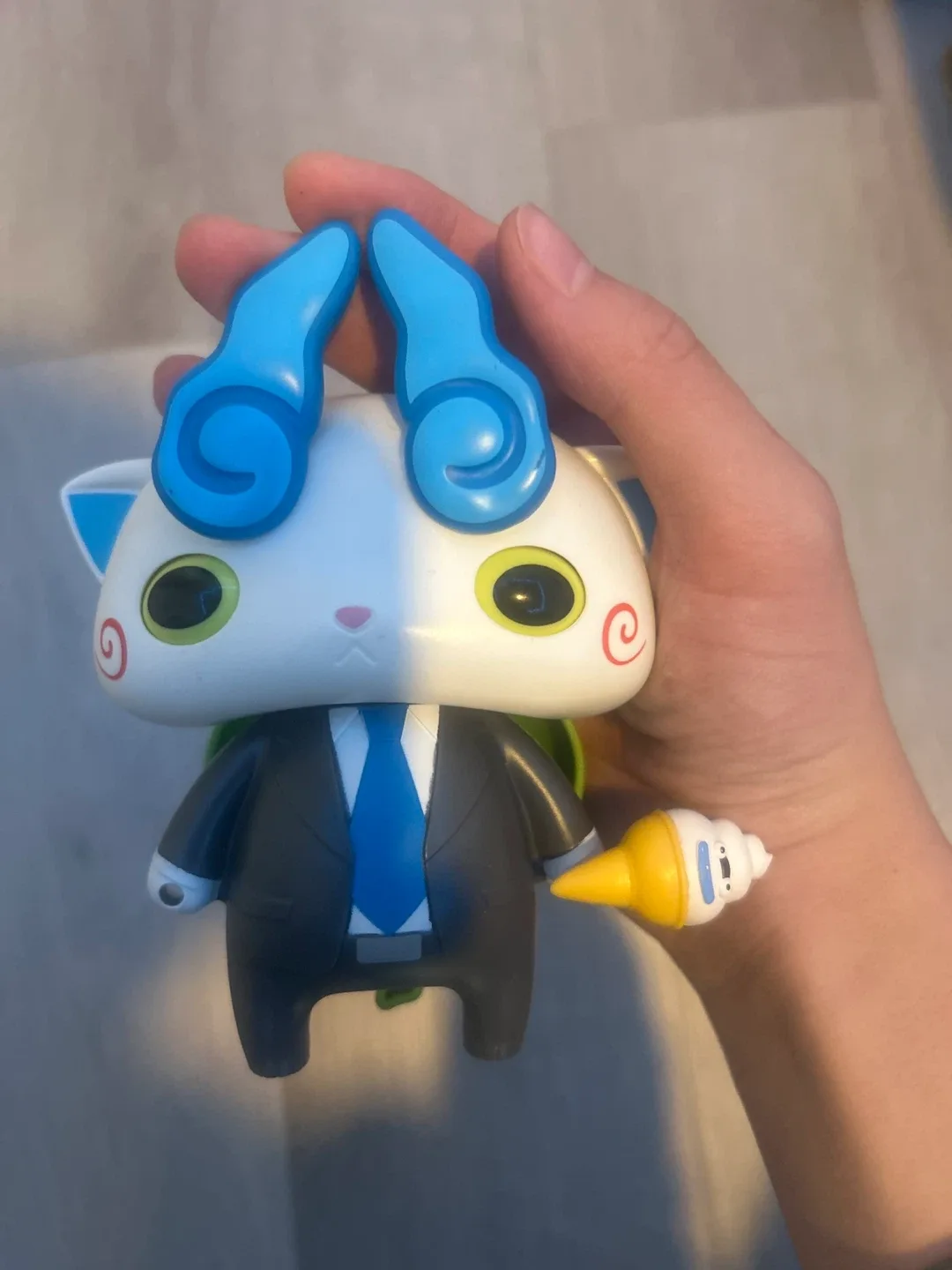 Yo-Kai Watch Usapyon Vinyl Figure image indicator(3)