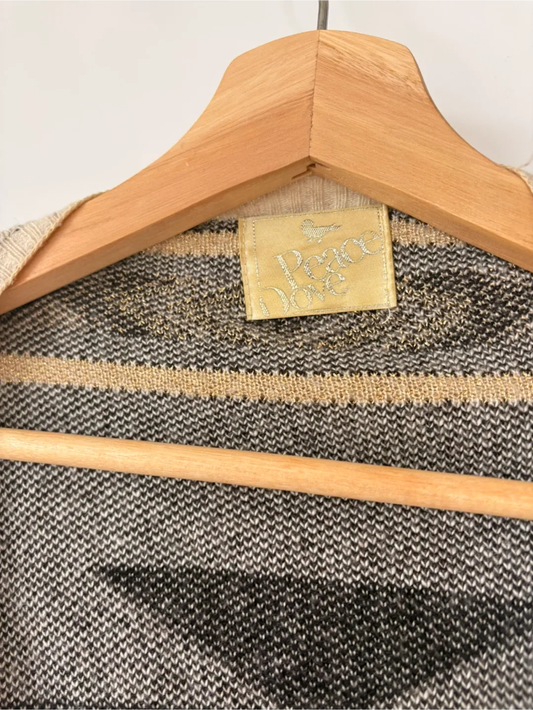 Peach Love Cream Cardigan image indicator(6)