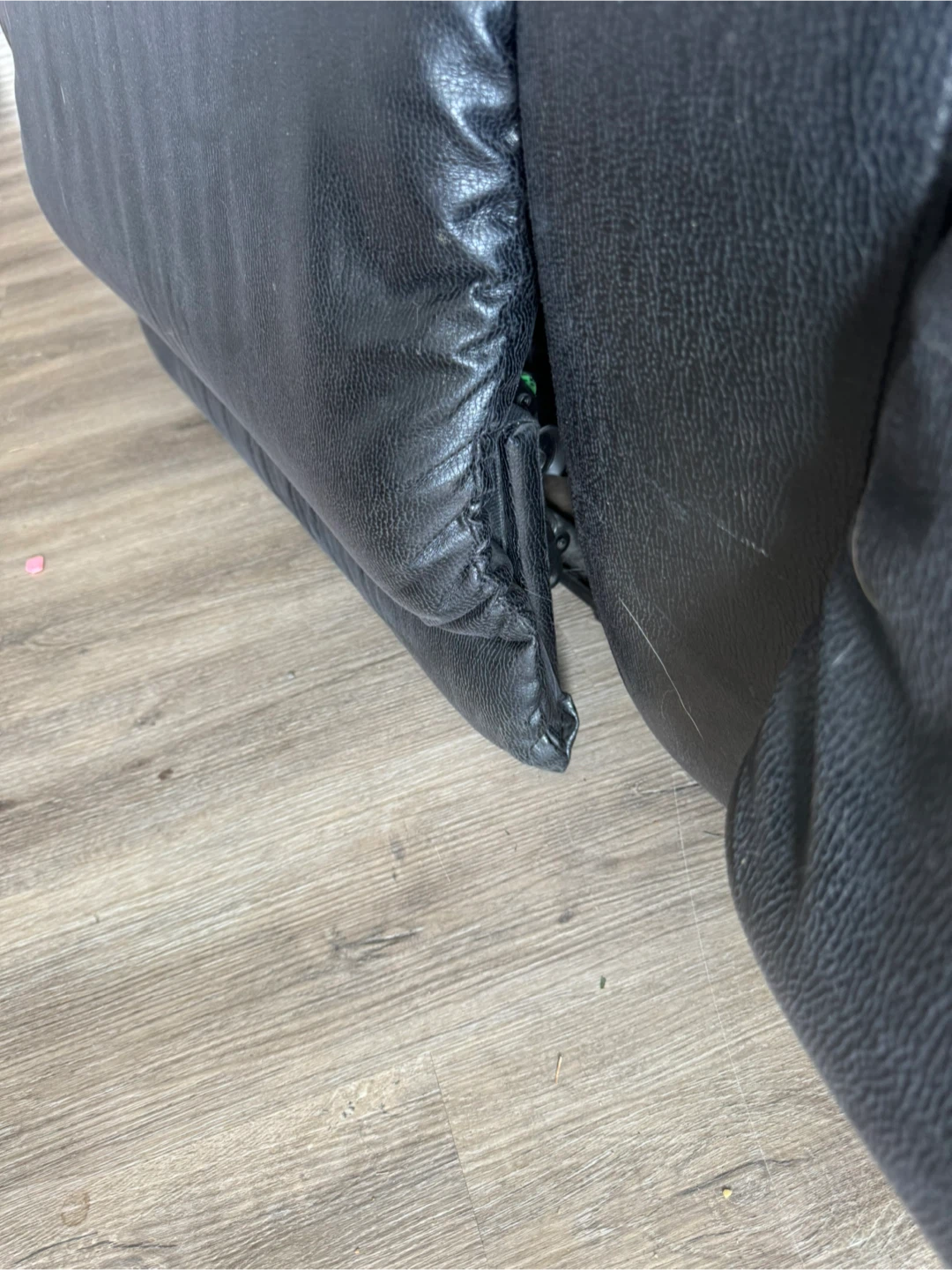Powered- Black Leather Reclining Seats - photo 4