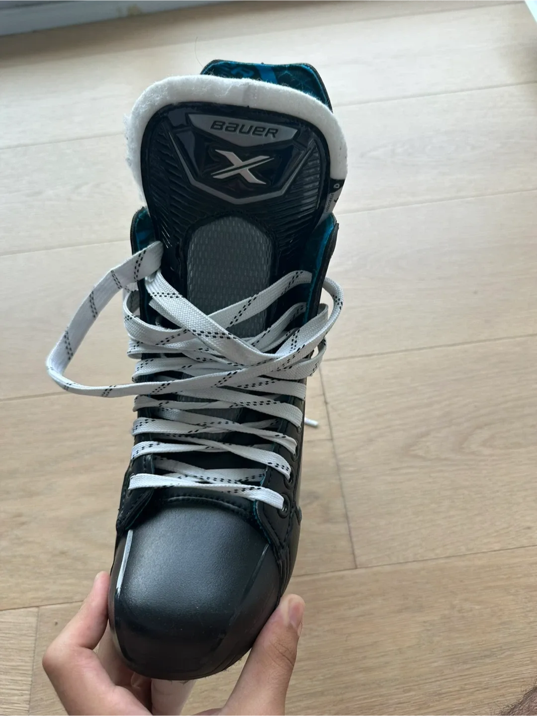 Bauer X Senior Ice Hockey Skates - Size 6 image indicator(5)