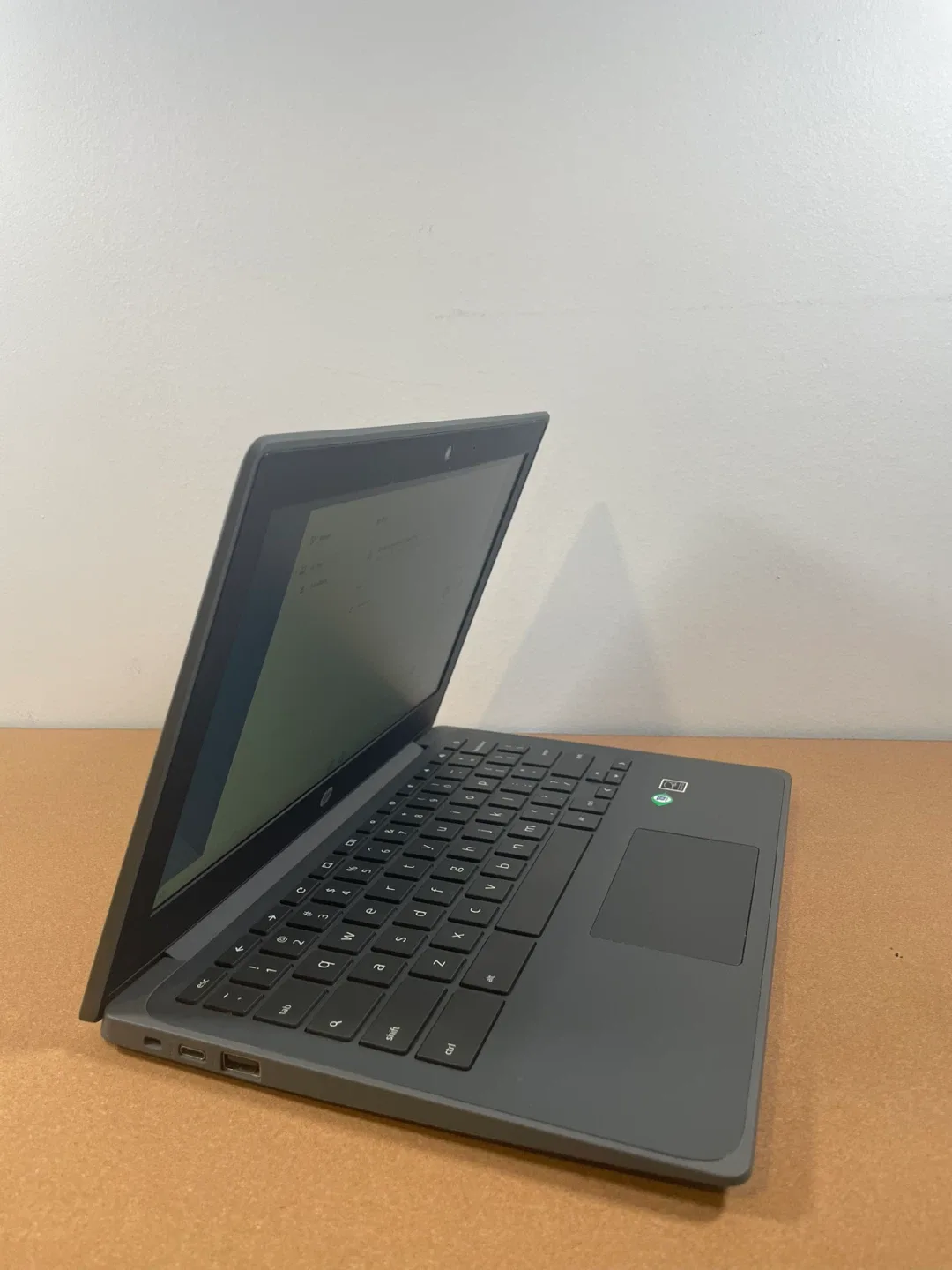 Budget 2020 HP Chromebook 11 G8 EE for School, Casual Use image indicator(3)