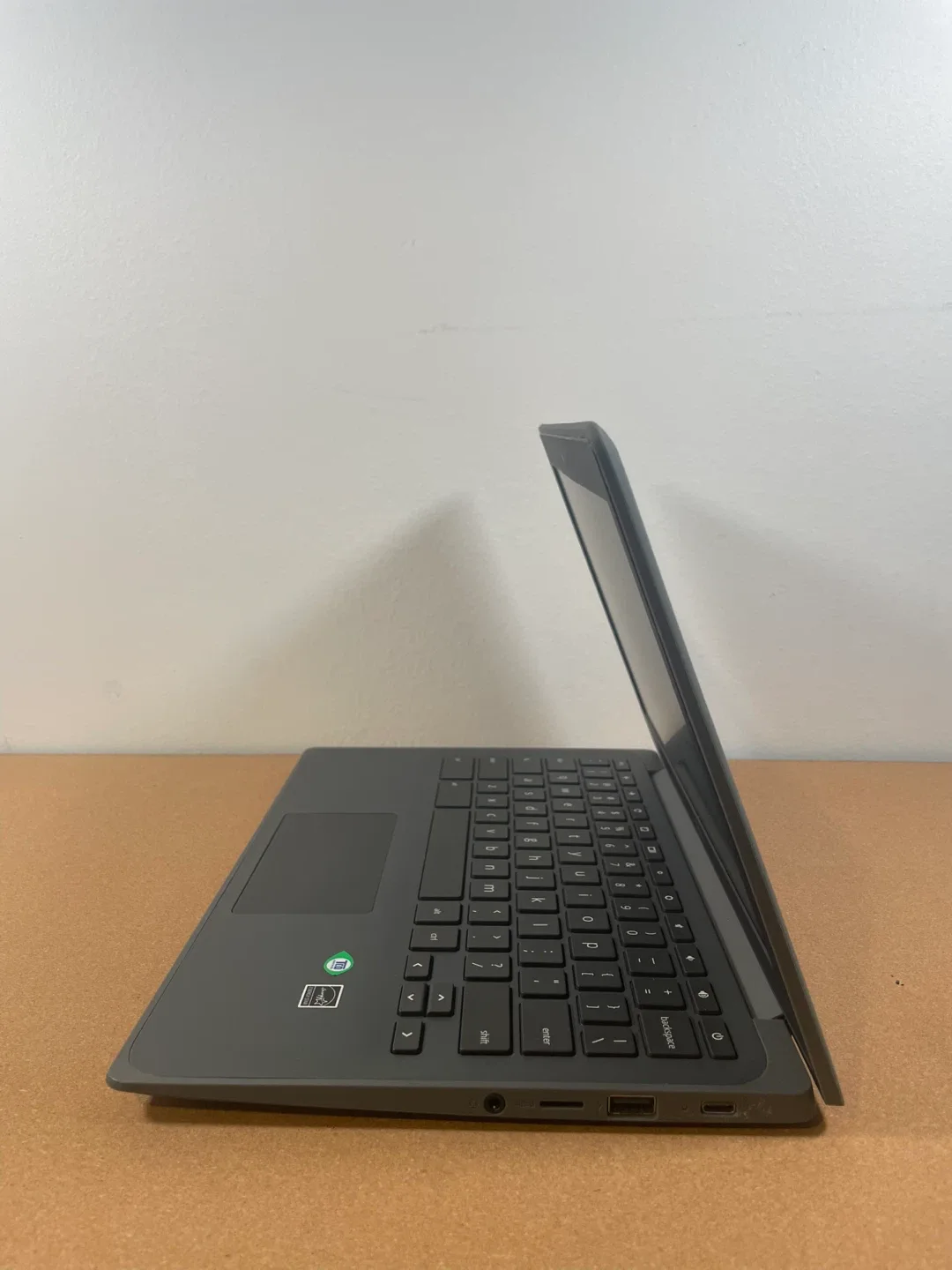 Budget 2020 HP Chromebook 11 G8 EE for School, Casual Use image indicator(5)