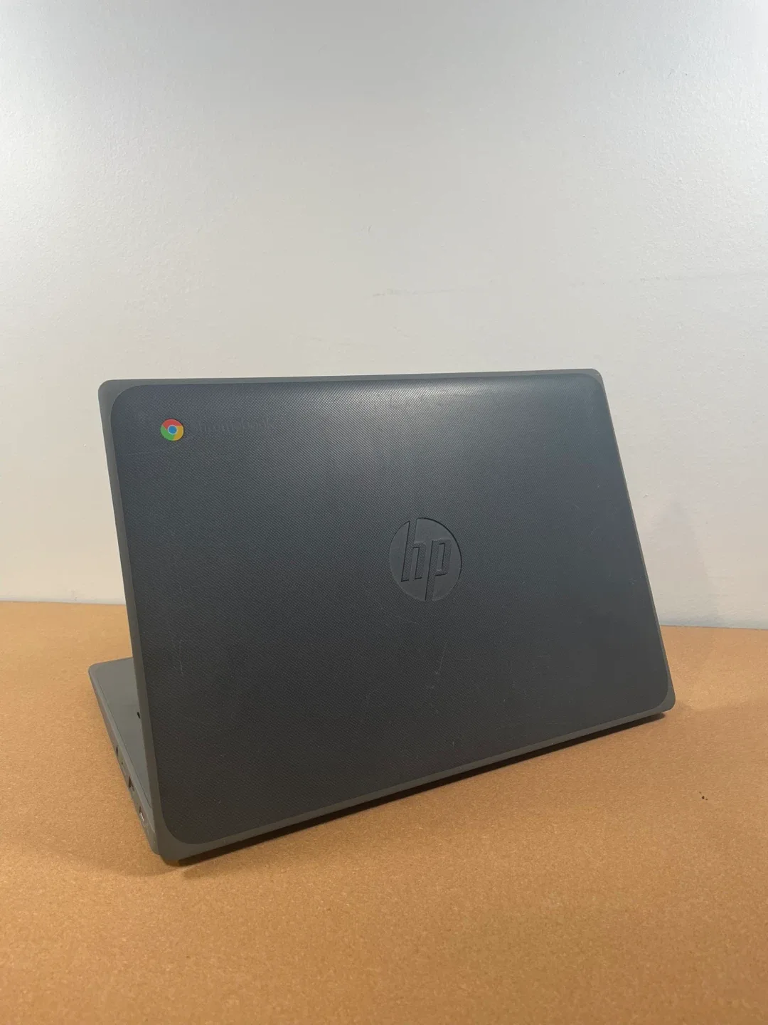 Budget 2020 HP Chromebook 11 G8 EE for School, Casual Use image indicator(4)