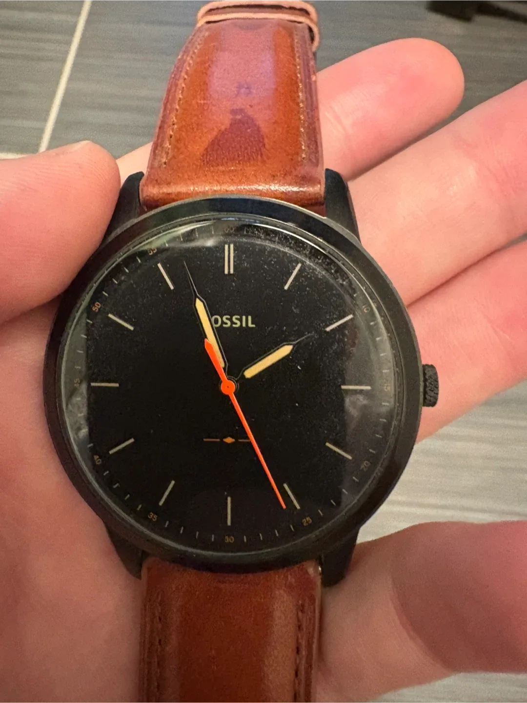 Fossil Watch with Brown Leather Strap image indicator(2)