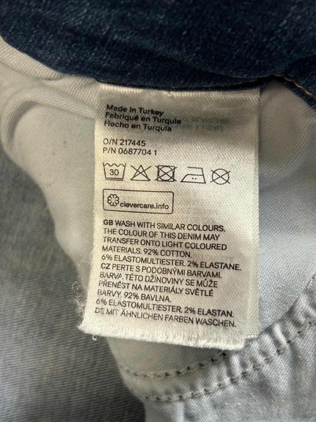 H&M Super Skinny High Waist Jeans - Size 29 image indicator(5)