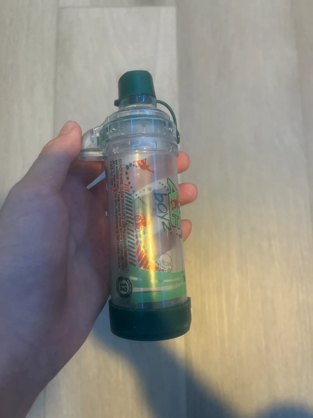 Aerochamber Anti-Static Valved Holding Chamber image indicator(2)