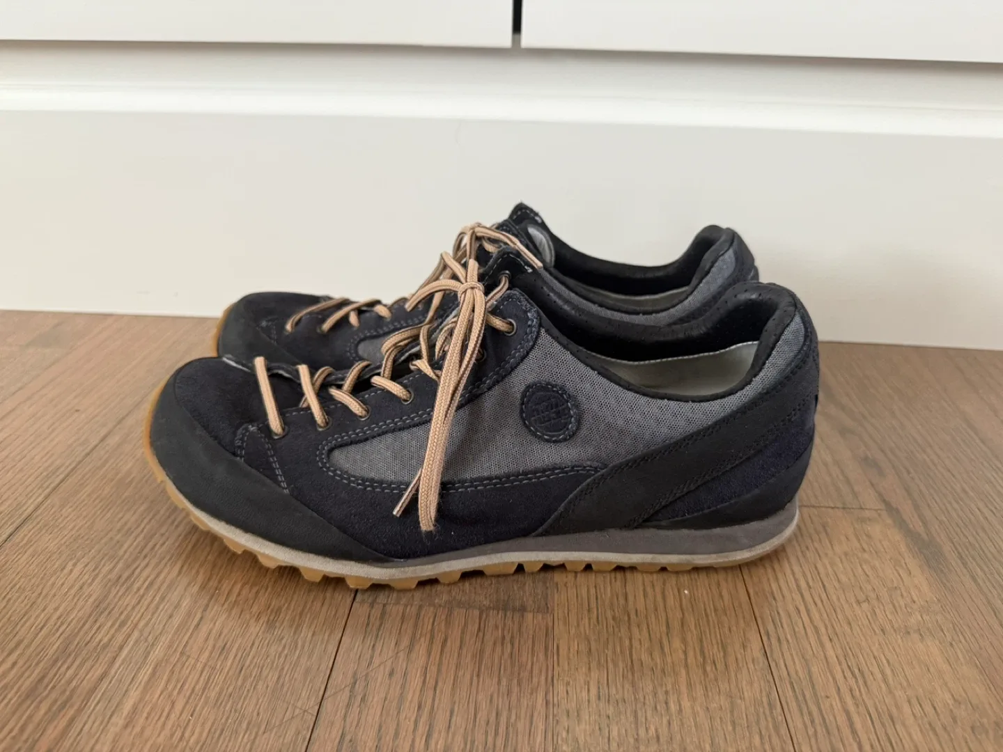 Hanwag ROTPUNKT LOW LL Hiking Shoes - size 11 image indicator(3)