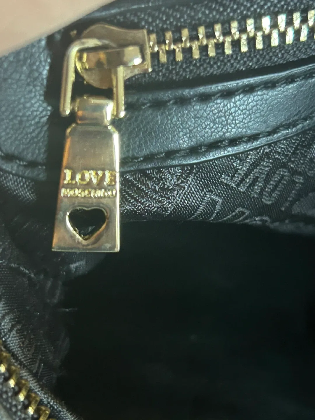 Love Moschino Black Handbag image indicator(5)